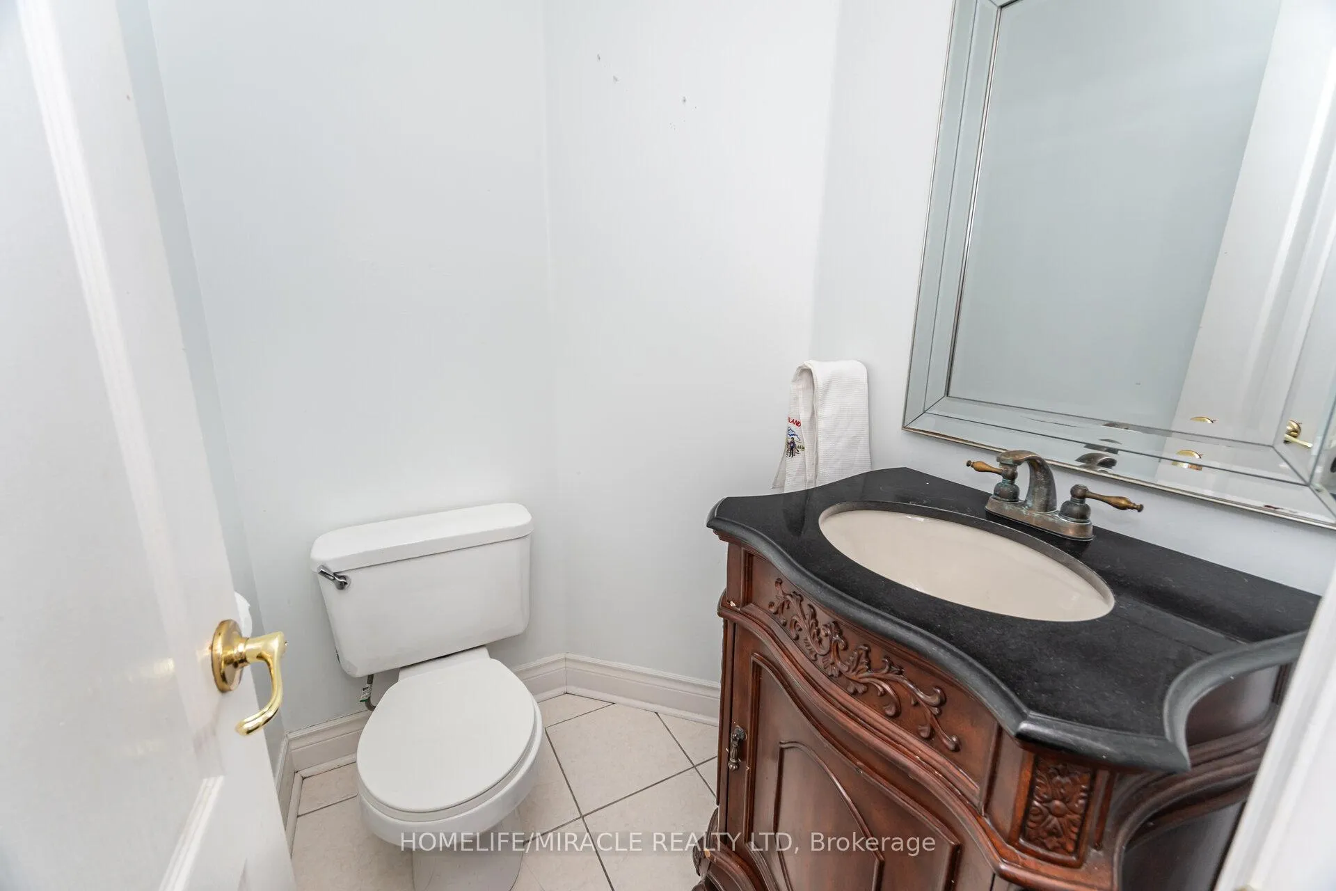 Photo 25 of 62 Queen Mary Drive, Brampton, Fletcher's Meadow — HOMEH