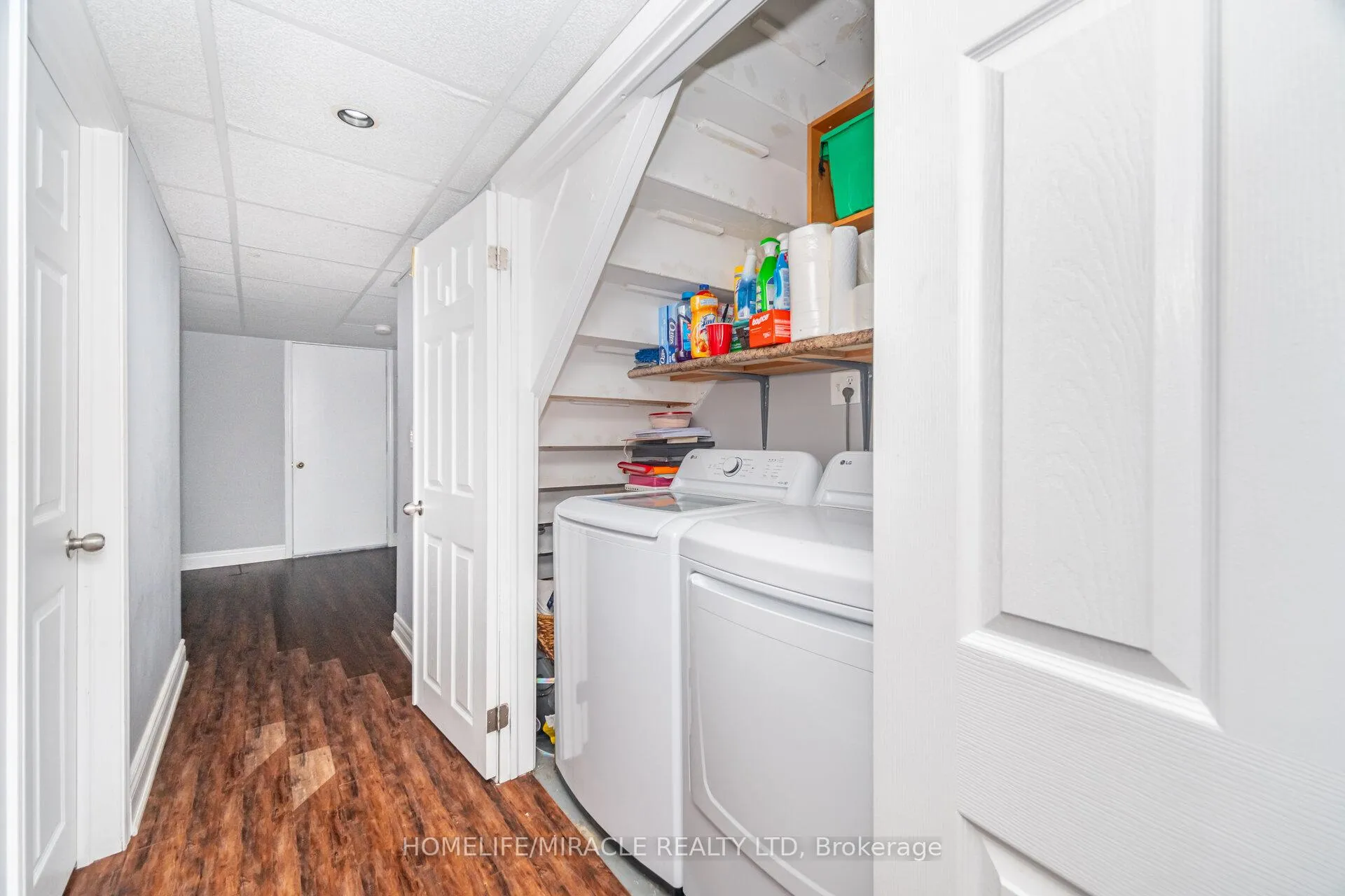 Photo 45 of 62 Queen Mary Drive, Brampton, Fletcher's Meadow — HOMEH