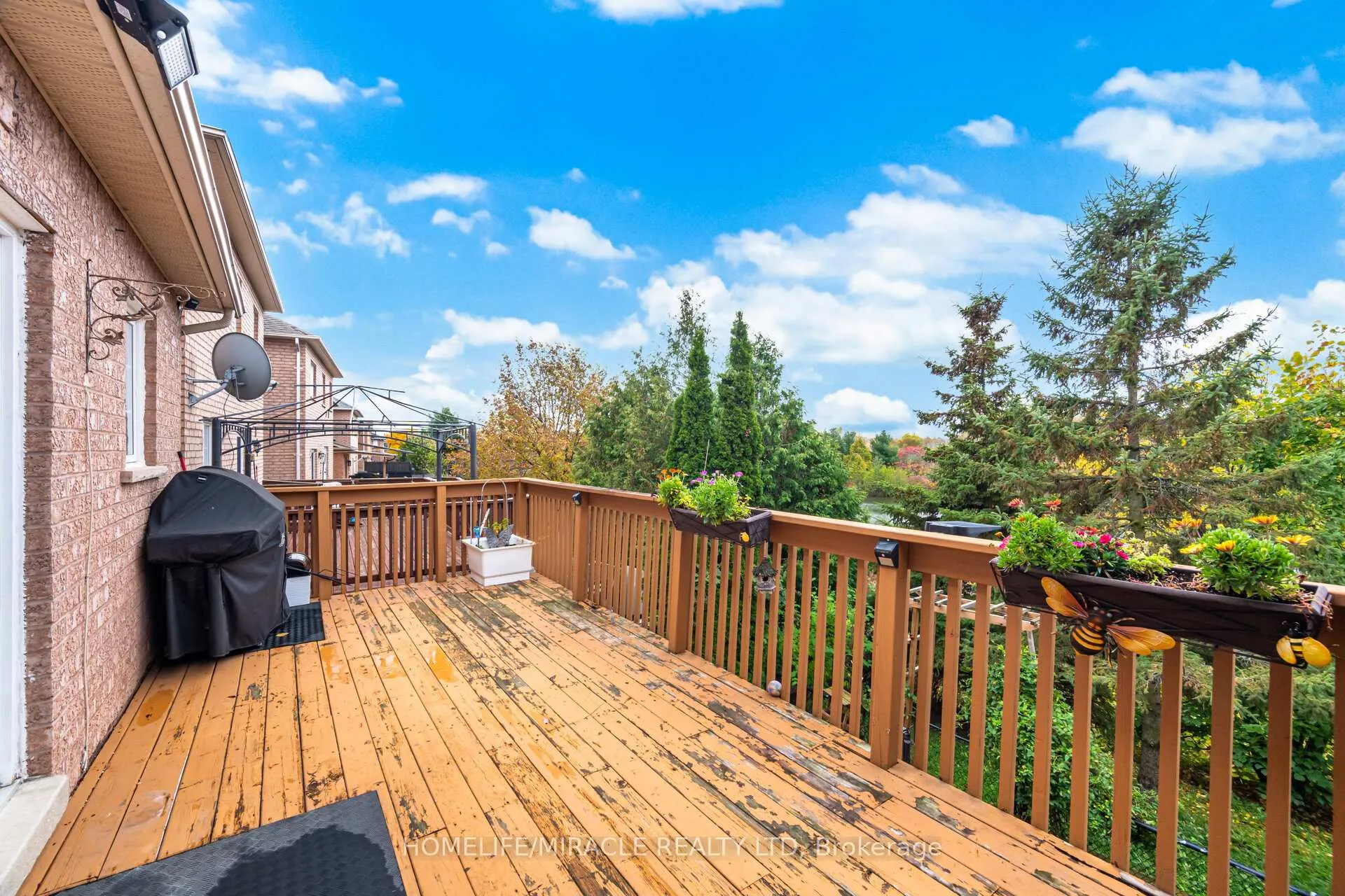 Photo 48 of 62 Queen Mary Drive, Brampton, Fletcher's Meadow — HOMEH