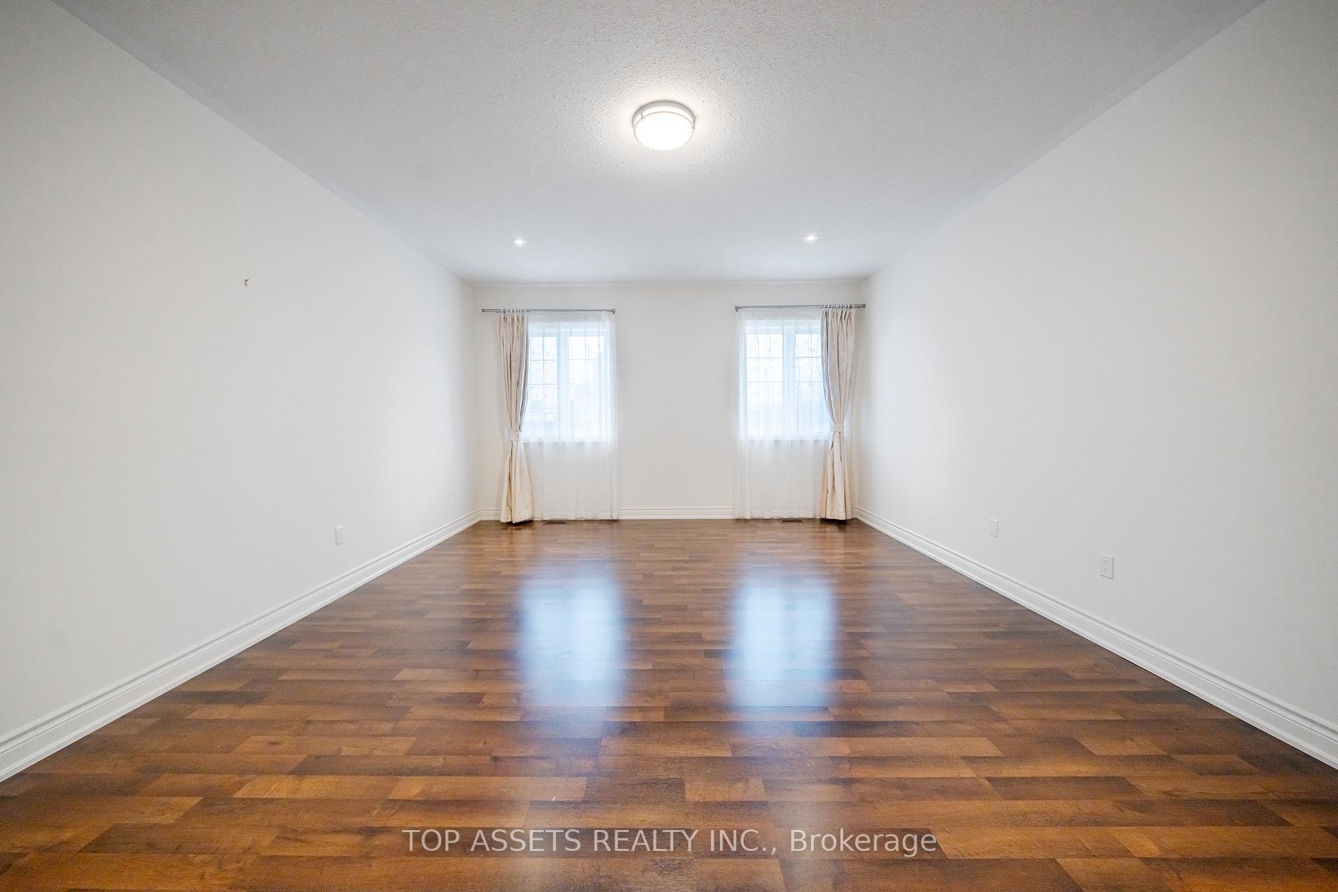 Photo 17 of 3343 Meadow Marsh Crescent, Oakville, Joshua Meadows — HOMEH