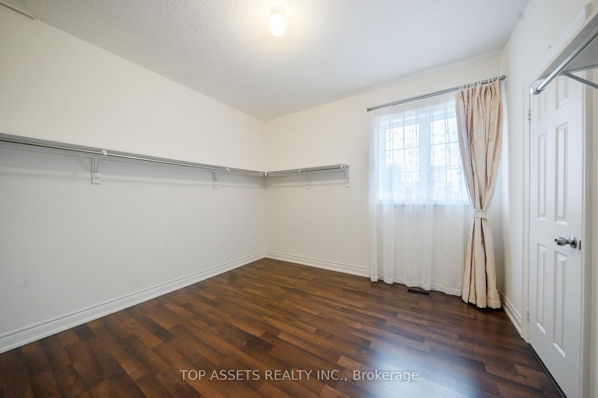 Photo 22 of 3343 Meadow Marsh Crescent, Oakville, Joshua Meadows — HOMEH