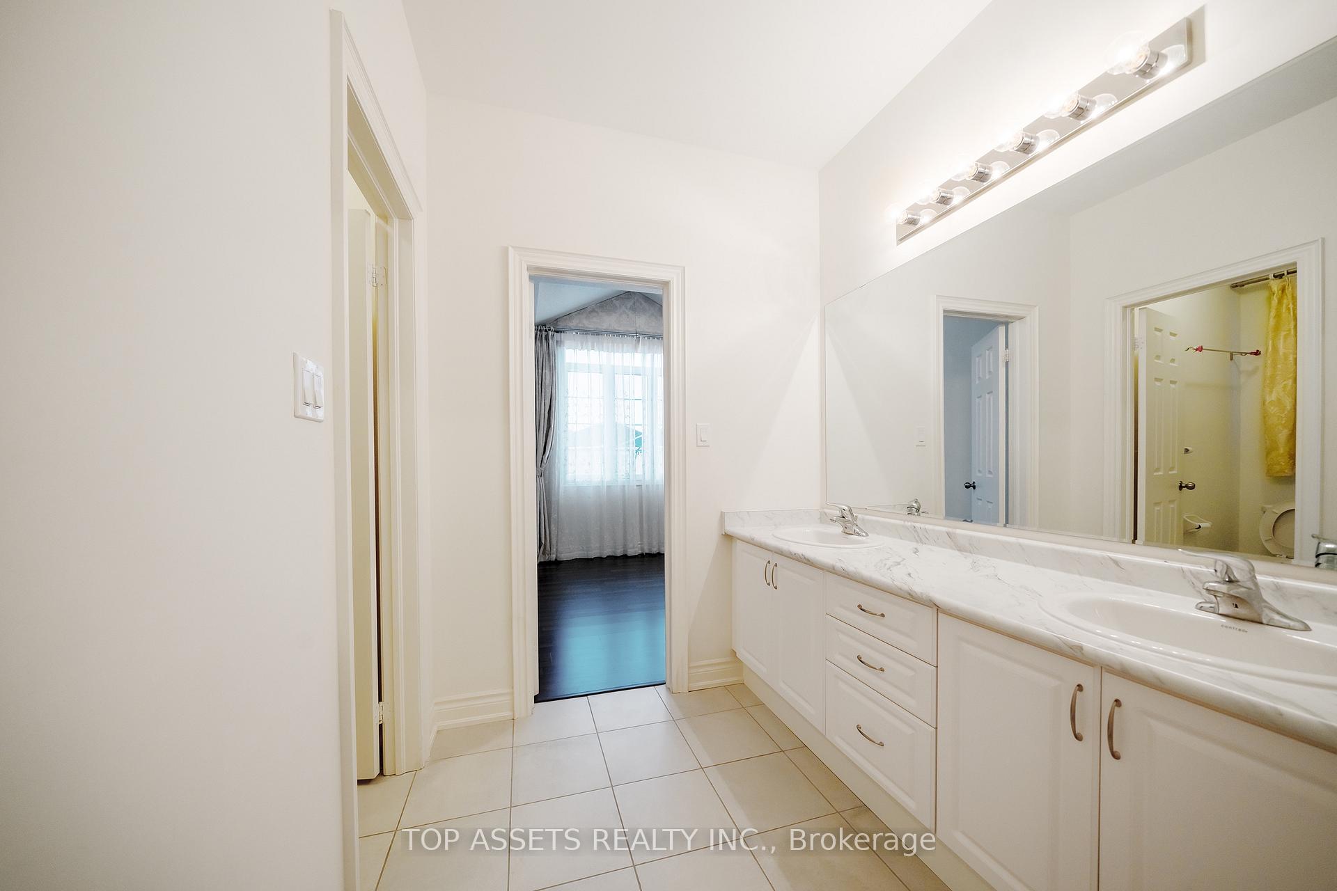 Photo 26 of 3343 Meadow Marsh Crescent, Oakville, Joshua Meadows — HOMEH