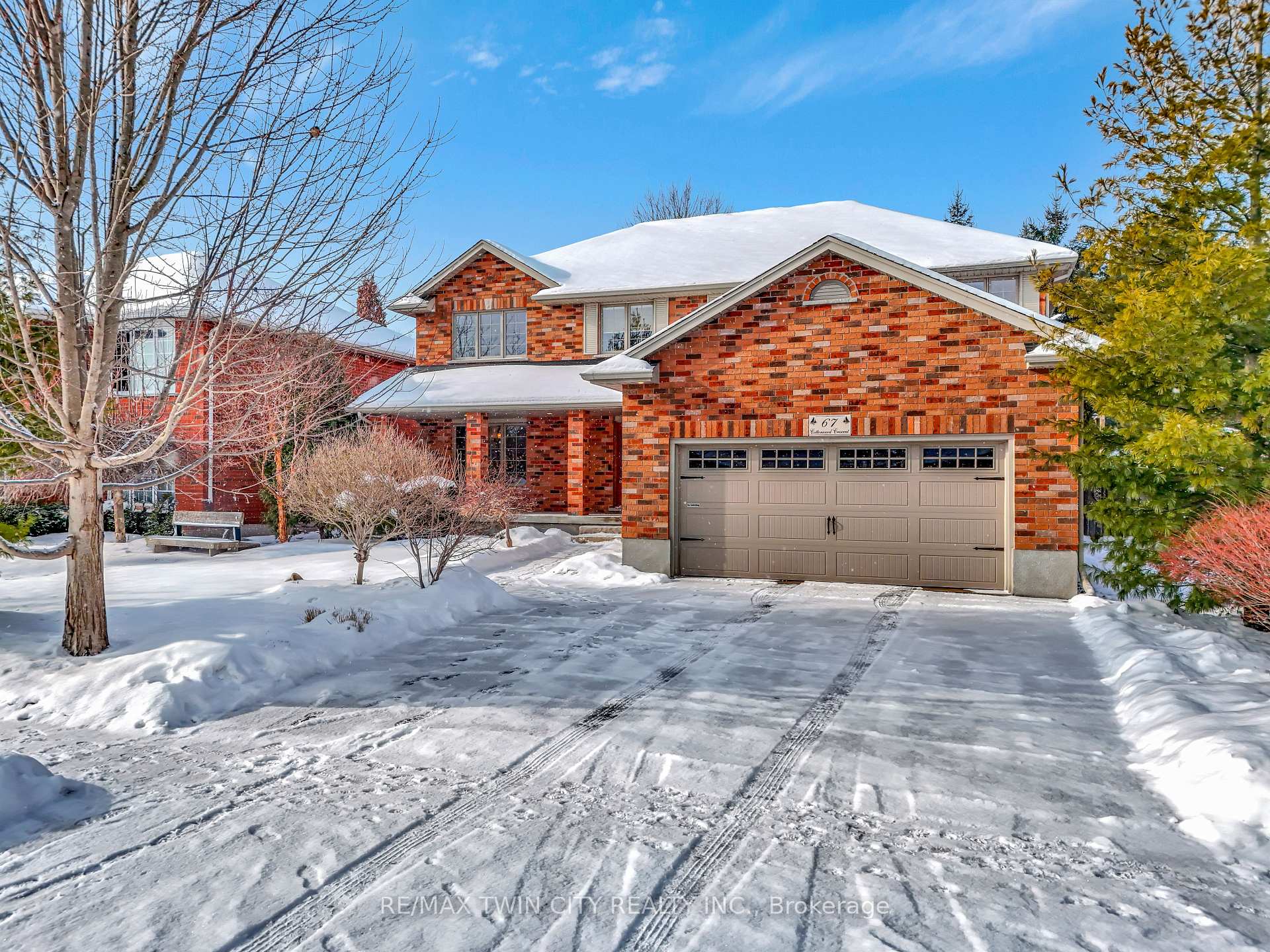 Photo 1 of 67 Cottonwood Crescent, Cambridge — HOMEH