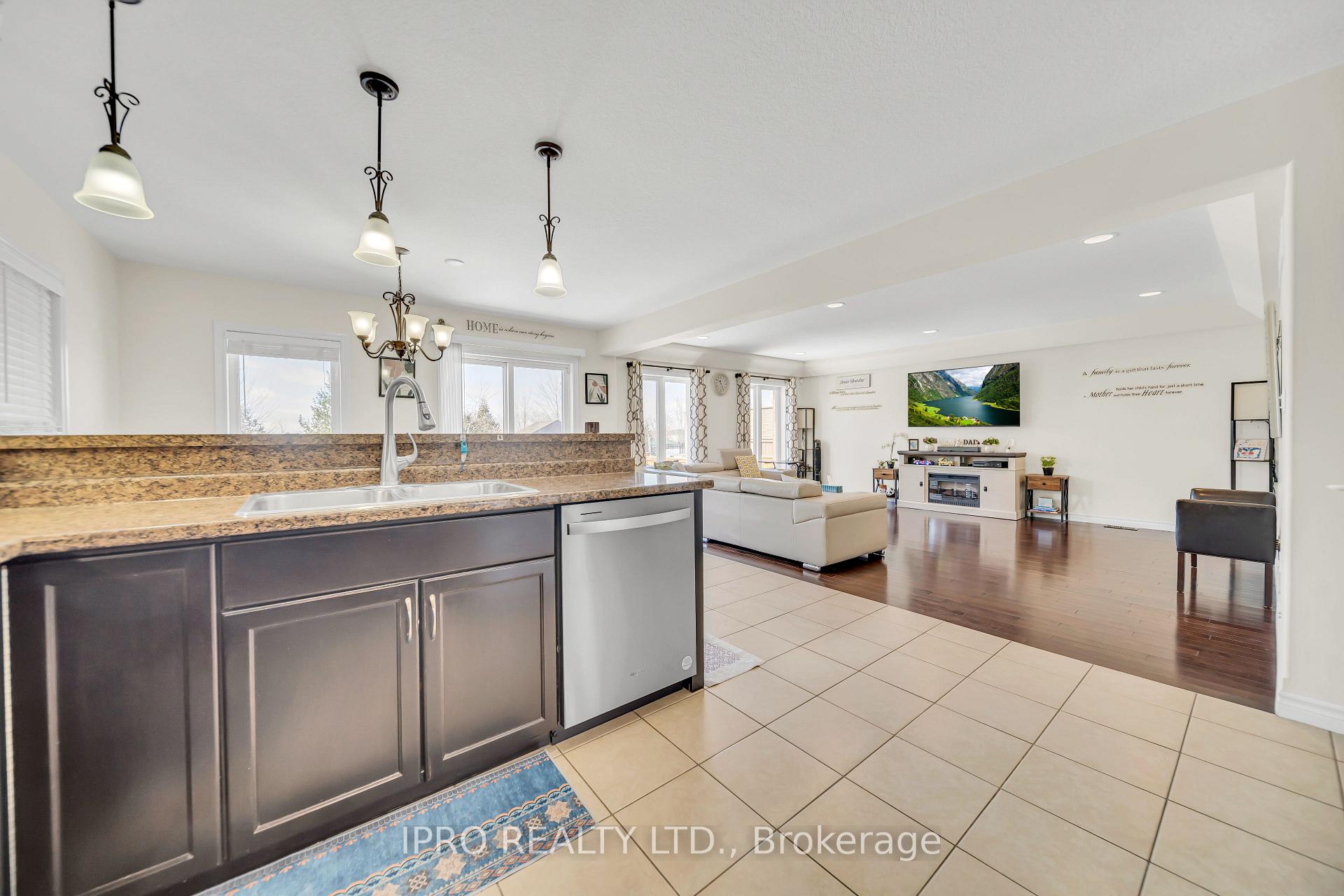 Photo 14 of 64 Norton Drive, Guelph, Grange Road — HOMEH