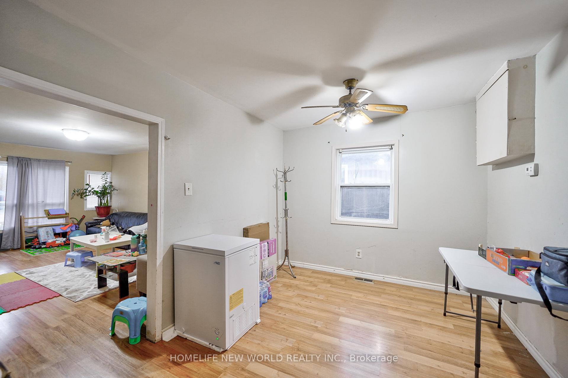 Photo 15 of 201 Pleasant Boulevard, Georgina, Keswick South — HOMEH