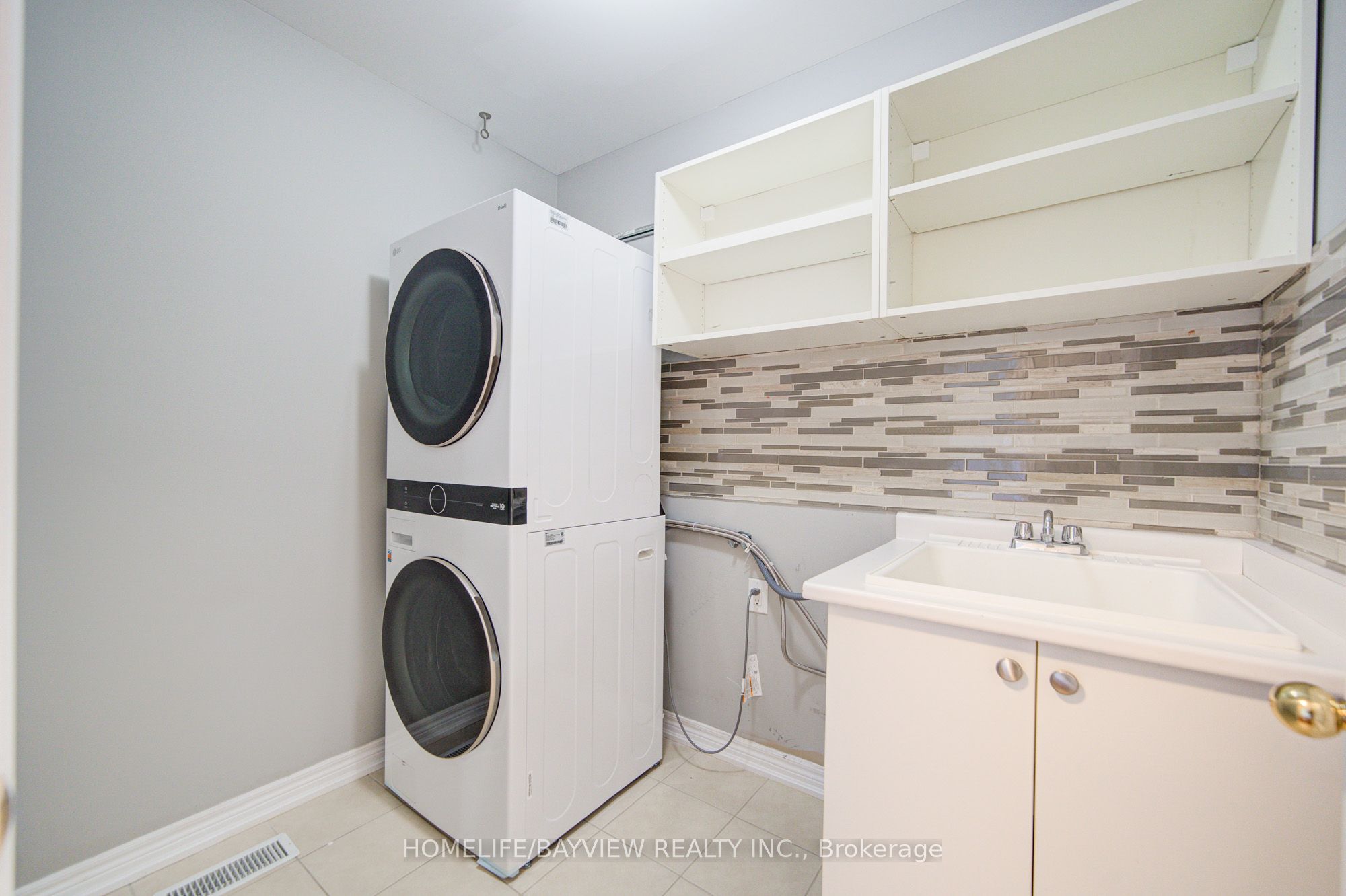 Photo 126 of 62 Sand Valley Street, Vaughan, Patterson — HOMEH
