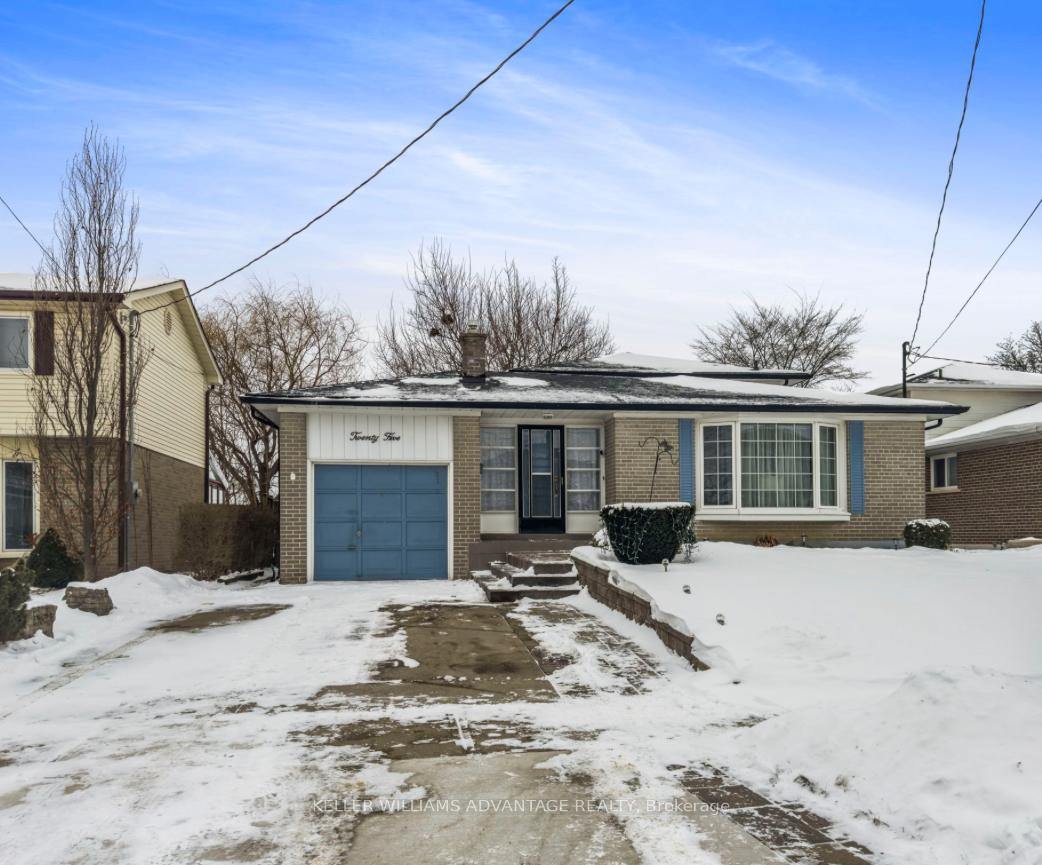 Photo 1 of 25 Moultrey Crescent, Halton Hills, Georgetown — HOMEH