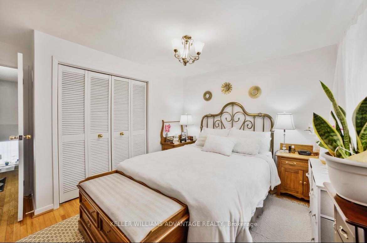 Photo 17 of 25 Moultrey Crescent, Halton Hills, Georgetown — HOMEH