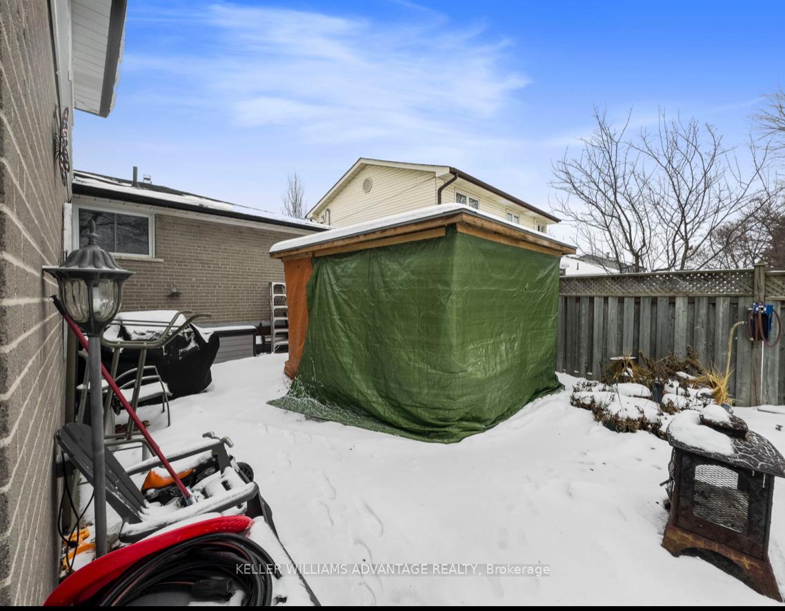 Photo 36 of 25 Moultrey Crescent, Halton Hills, Georgetown — HOMEH