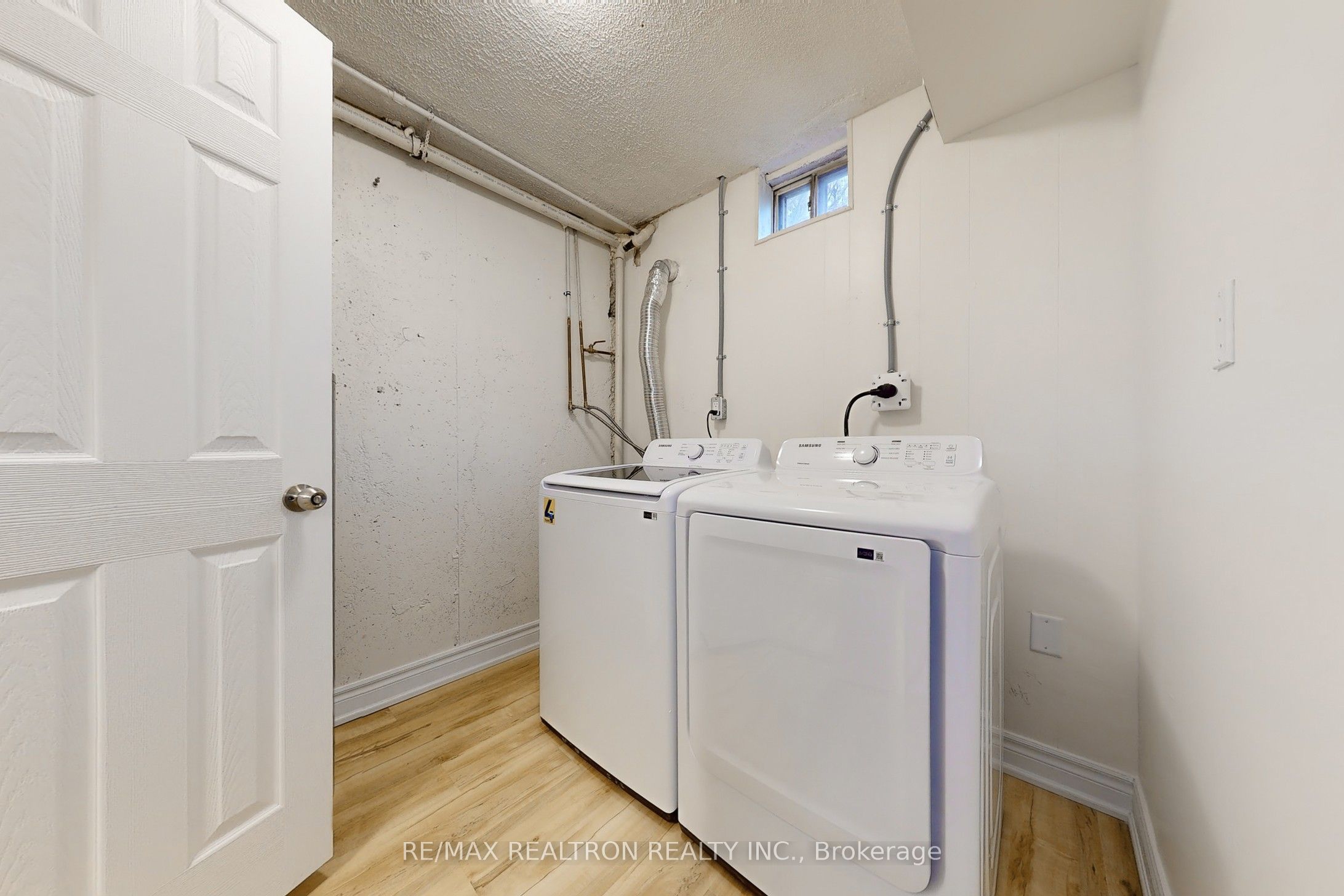 Photo 54 of 551 Salisbury Street, Oshawa, Vanier — HOMEH