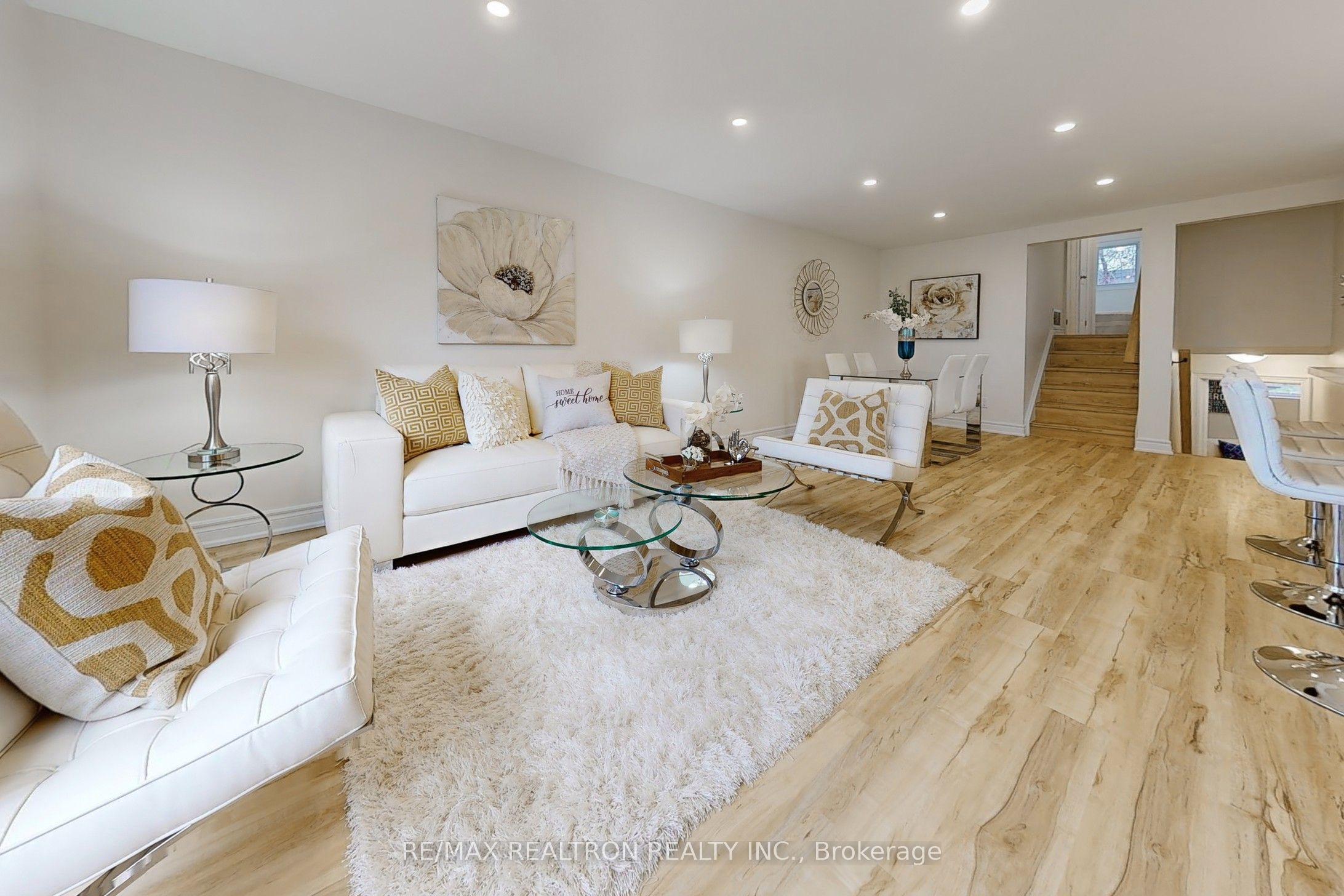 Photo 32 of 551 Salisbury Street, Oshawa, Vanier — HOMEH