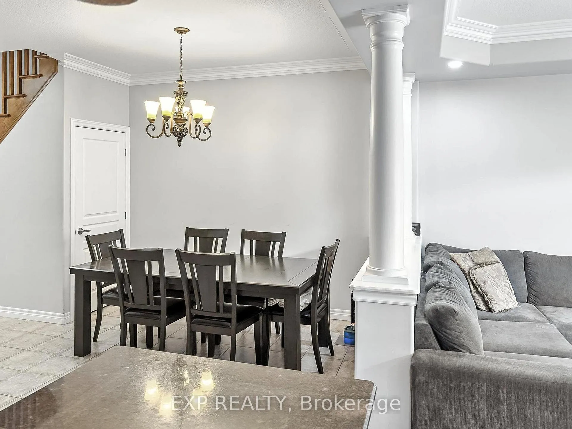 Photo 5 of 66 Fall Fair Way, Hamilton, Binbrook — HOMEH