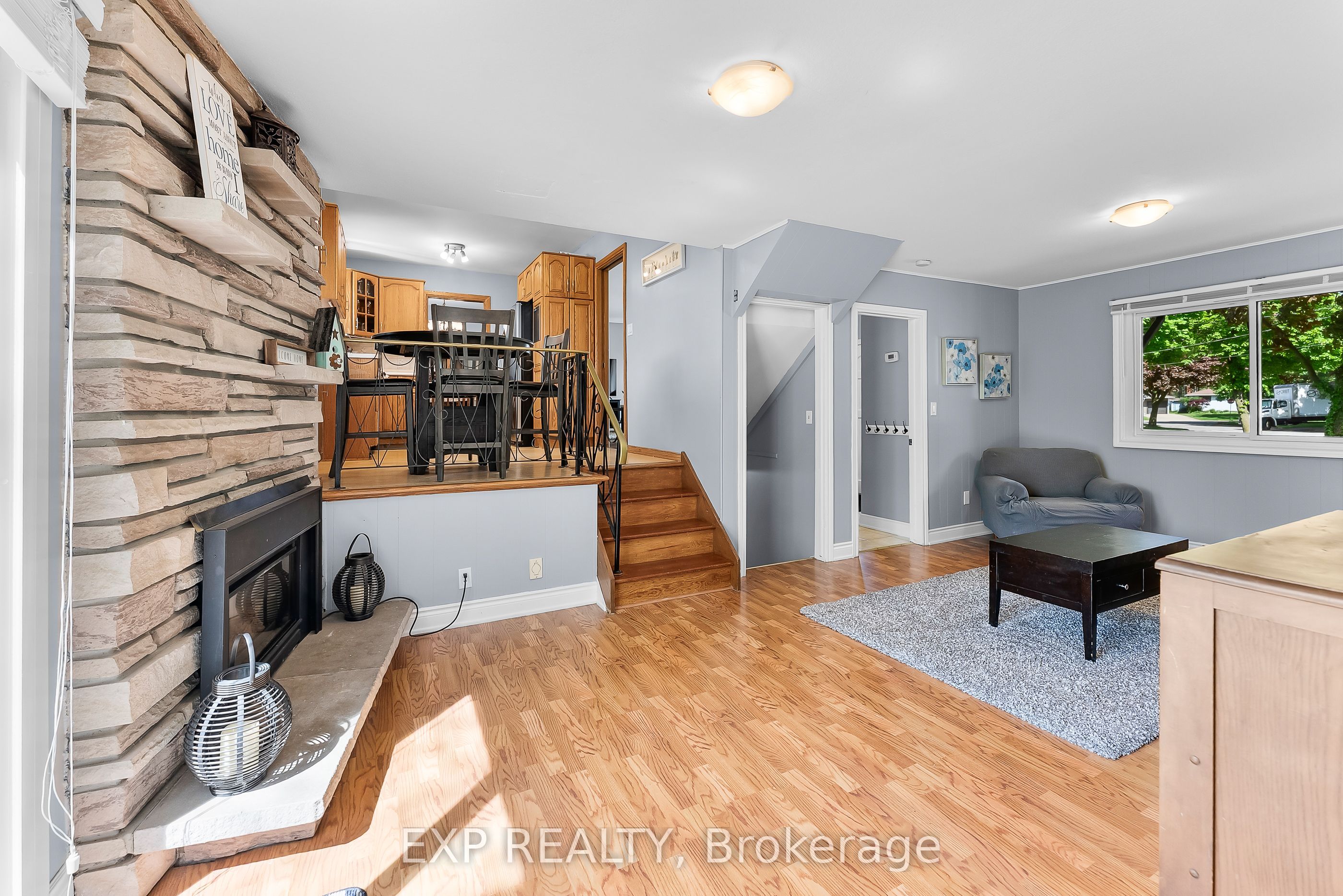 Photo 70 of 7 Saturn Court, St. Catharines, Bunting/Linwell — HOMEH