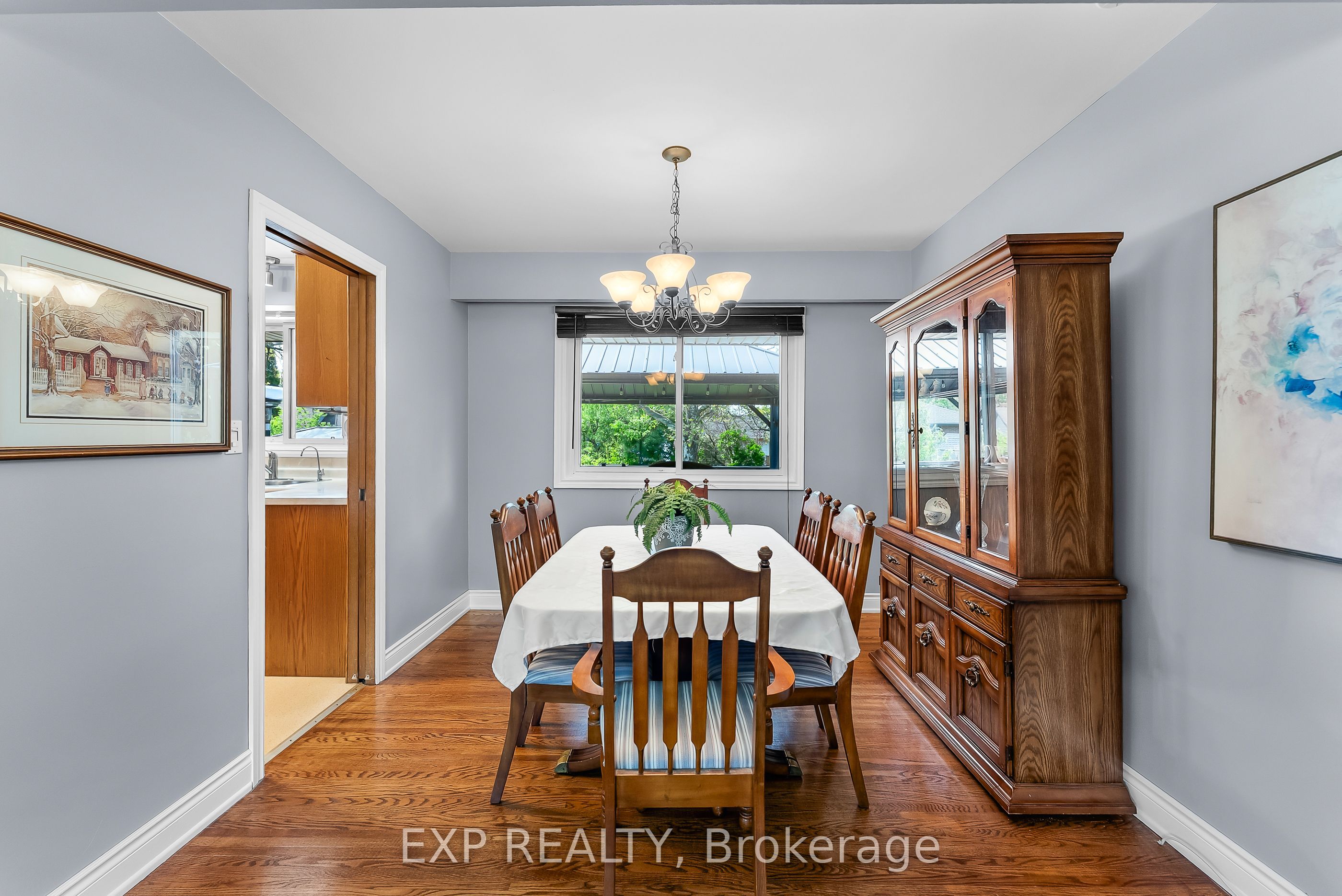 Photo 59 of 7 Saturn Court, St. Catharines, Bunting/Linwell — HOMEH