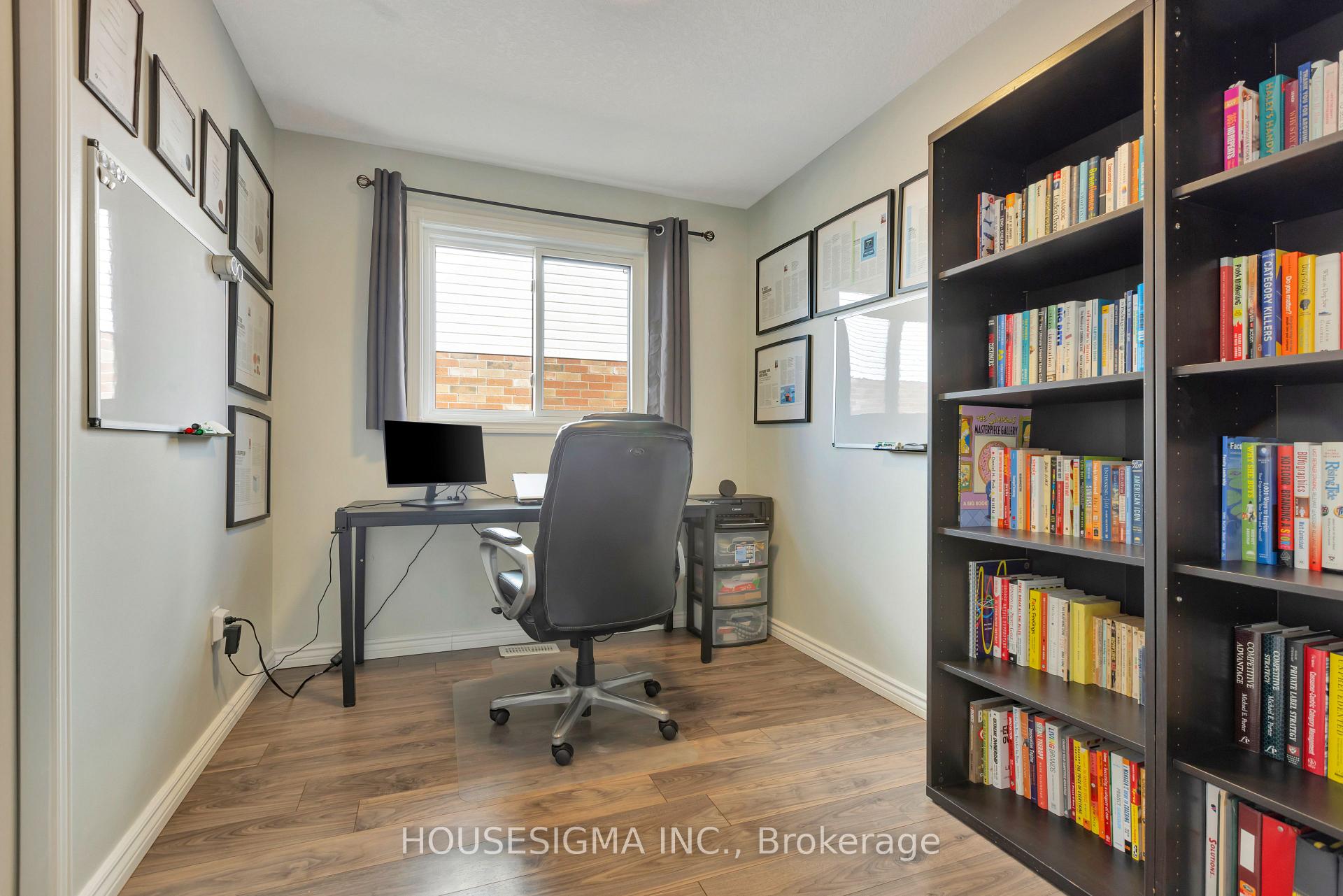 Photo 20 of 134 Deerpath Drive, Guelph, Willow West/Sugarbush/West Acres — HOMEH