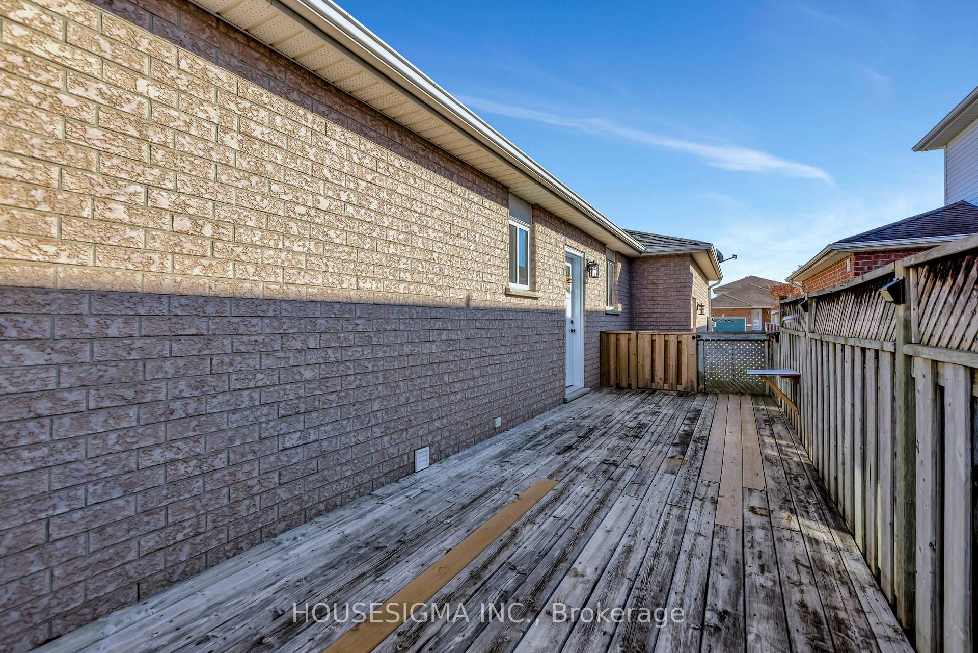 Photo 39 of 134 Deerpath Drive, Guelph, Willow West/Sugarbush/West Acres — HOMEH