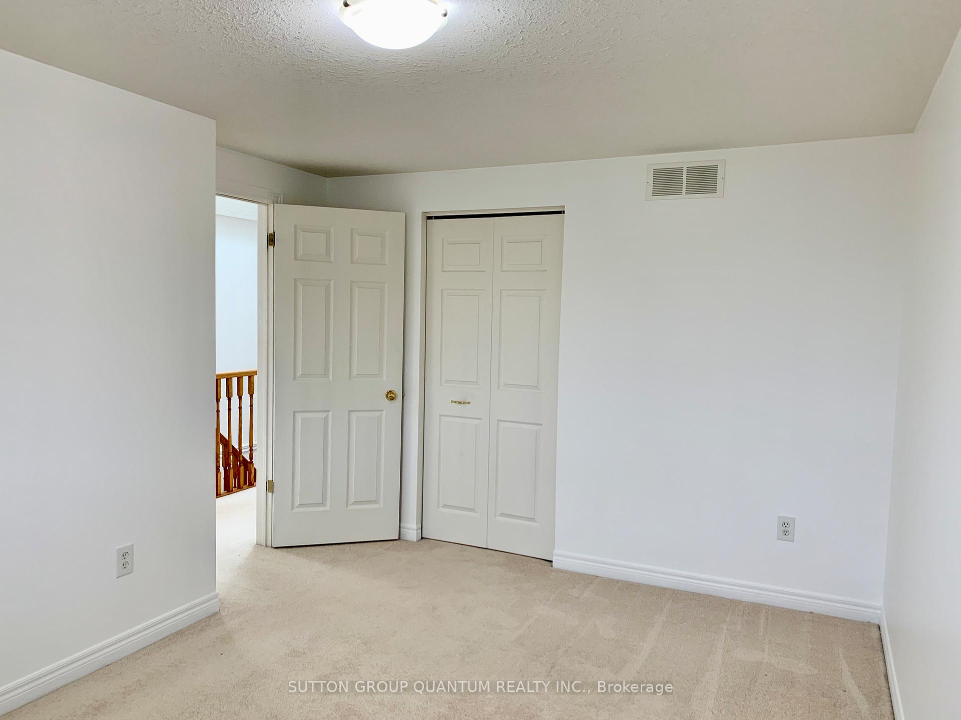 Photo 24 of 7 Hayward Crescent, Guelph, Clairfields/Hanlon Business Park — HOMEH