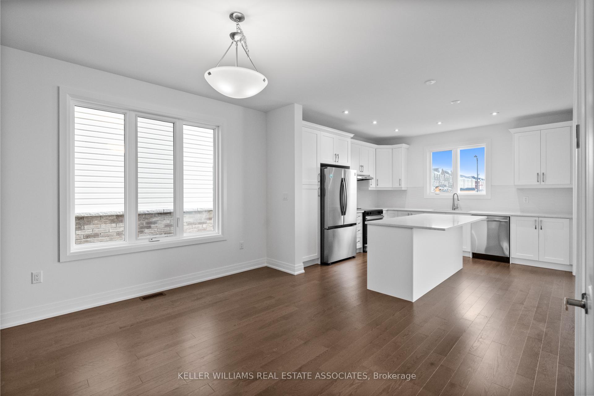 Photo 14 of 16 Aster Woods Drive, Caledon, Rural Caledon — HOMEH