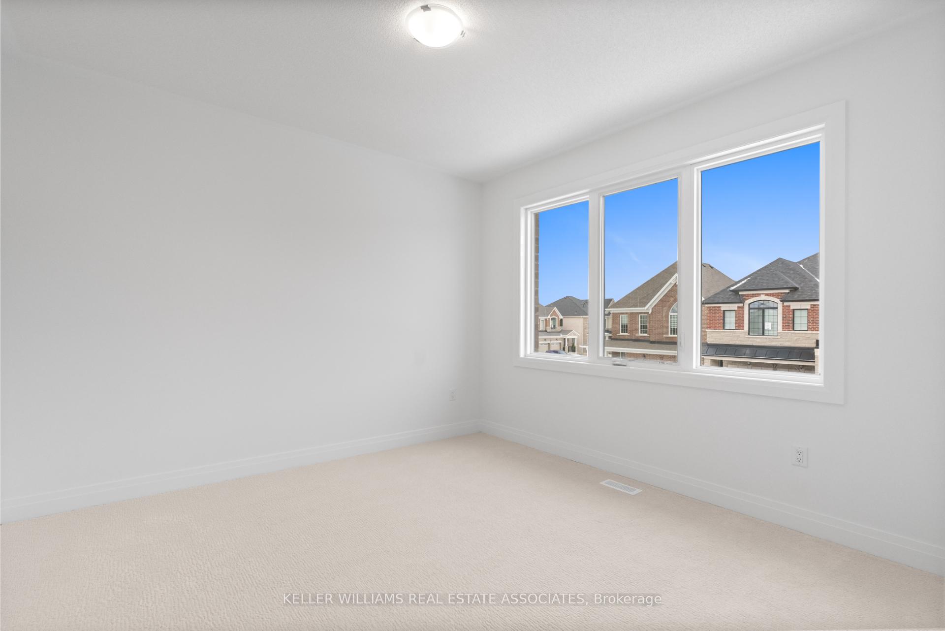 Photo 17 of 16 Aster Woods Drive, Caledon, Rural Caledon — HOMEH