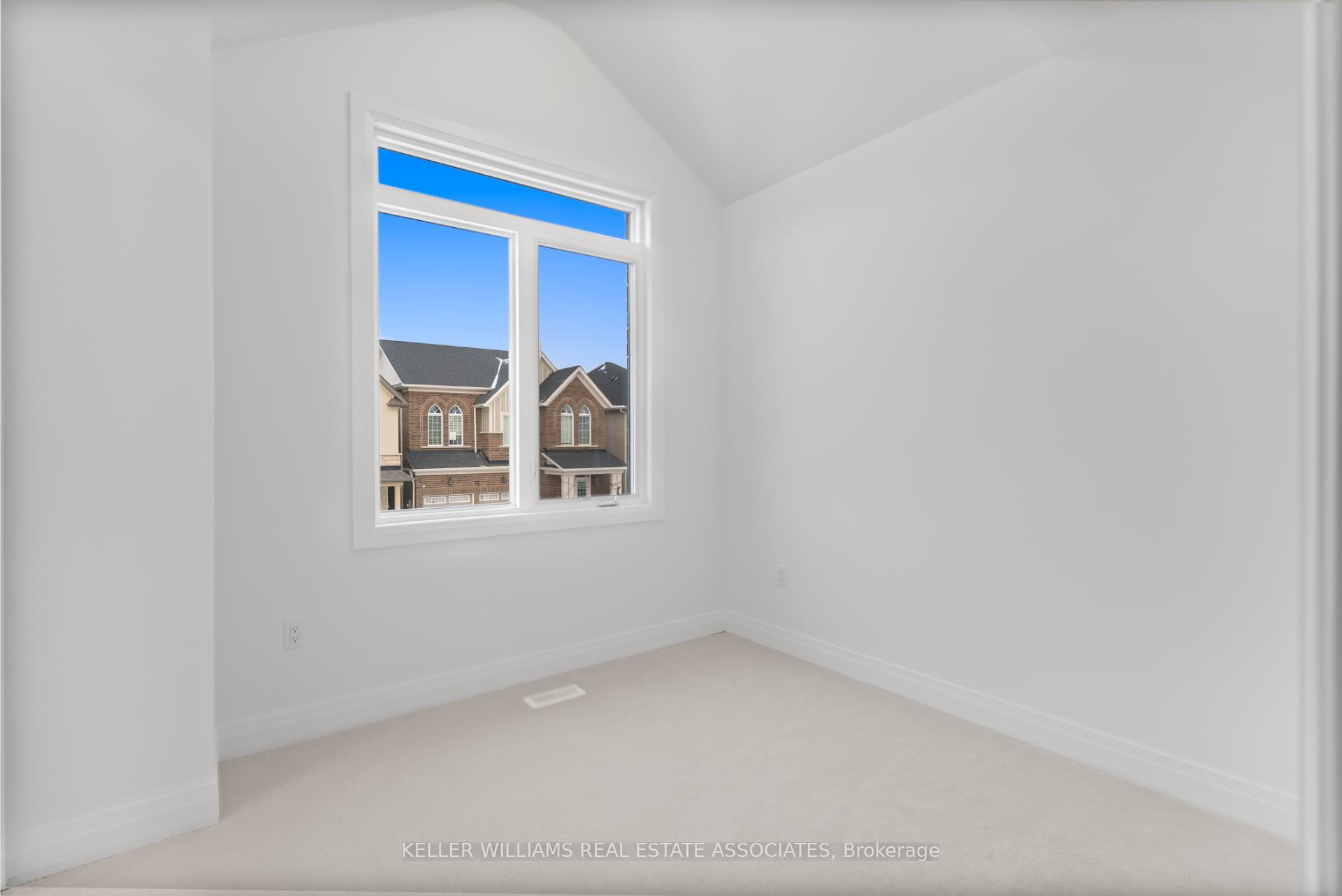 Photo 34 of 16 Aster Woods Drive, Caledon, Rural Caledon — HOMEH