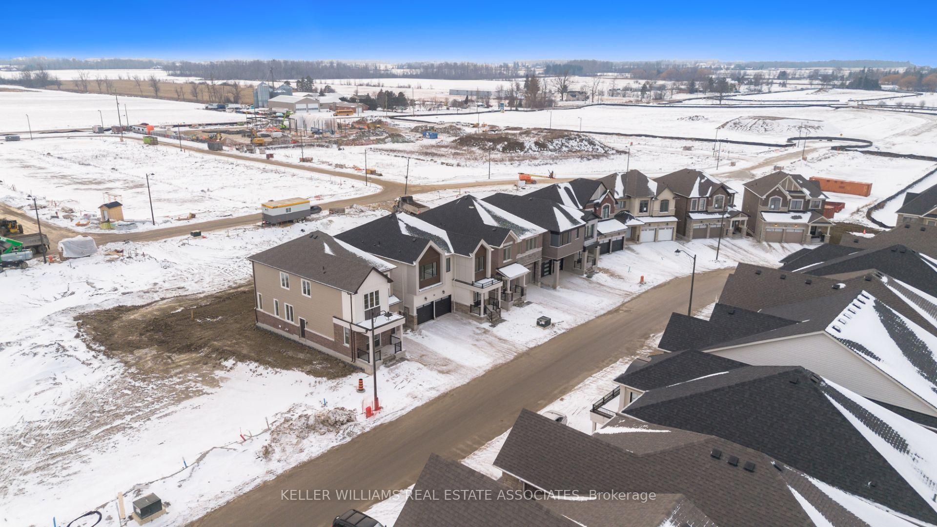 Photo 40 of 16 Aster Woods Drive, Caledon, Rural Caledon — HOMEH