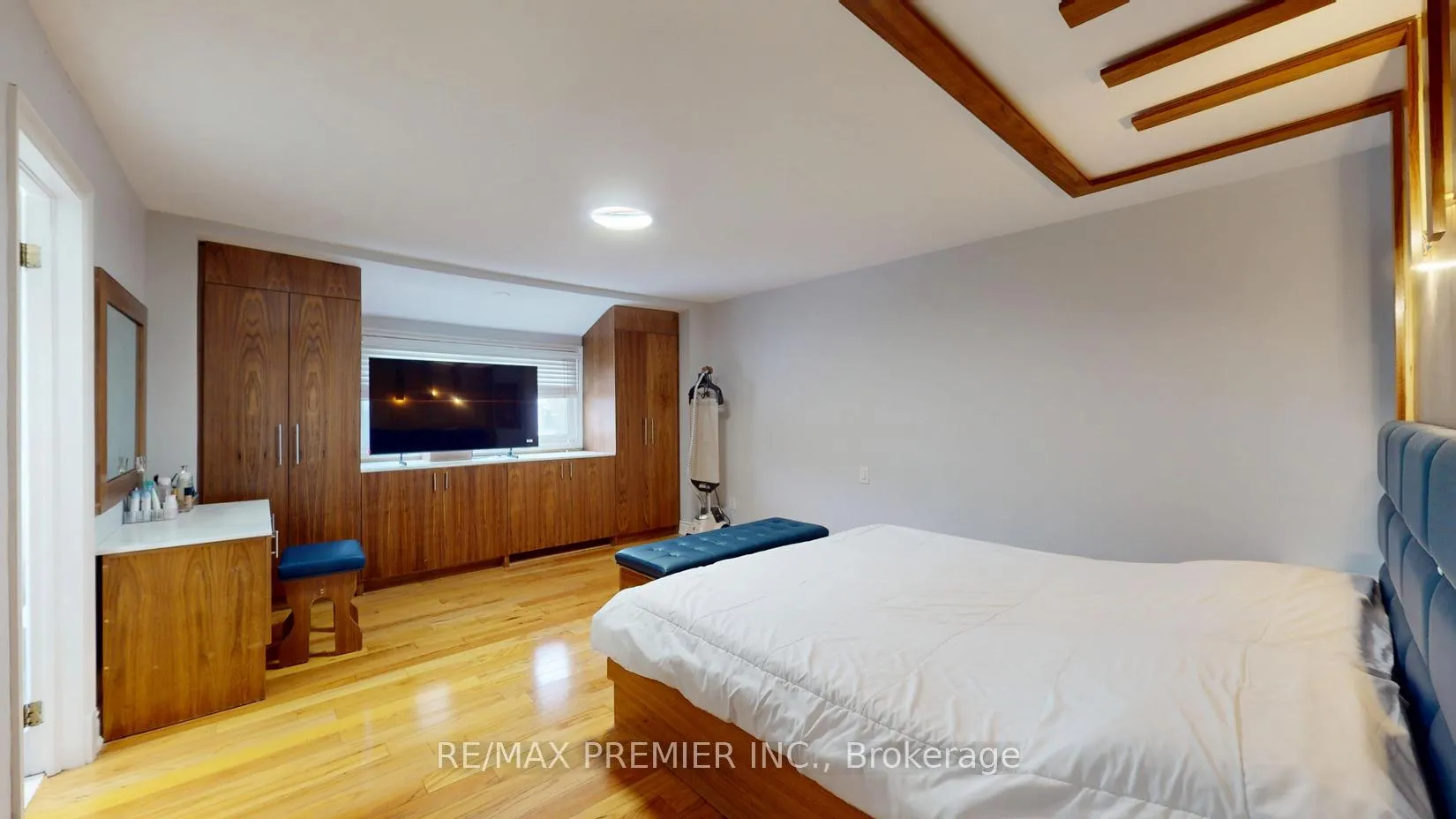 Photo 24 of 425 Balmoral Drive, Brampton, Avondale — HOMEH