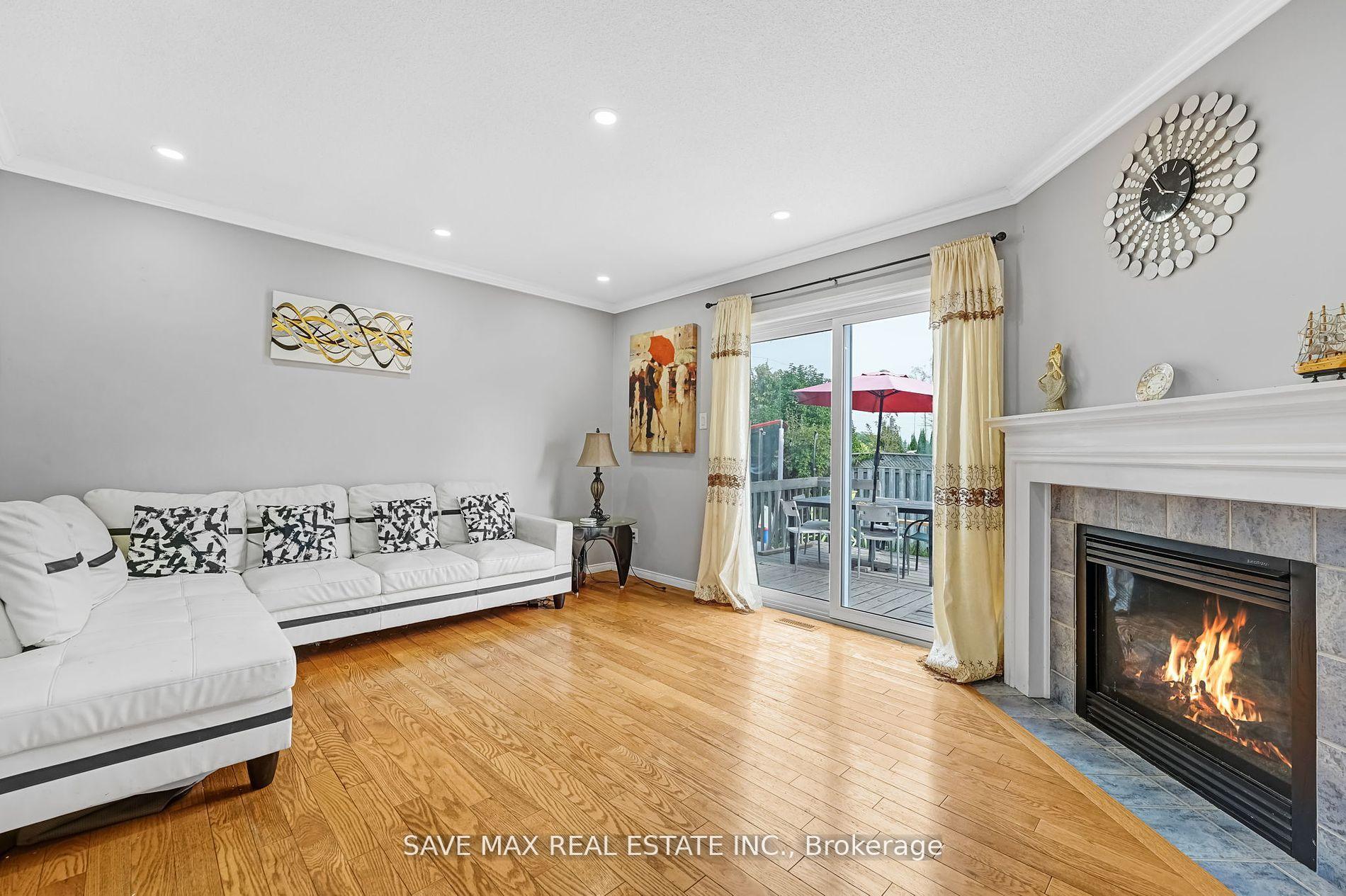 Photo 7 of 53 Smith Drive, Halton Hills, Georgetown — HOMEH