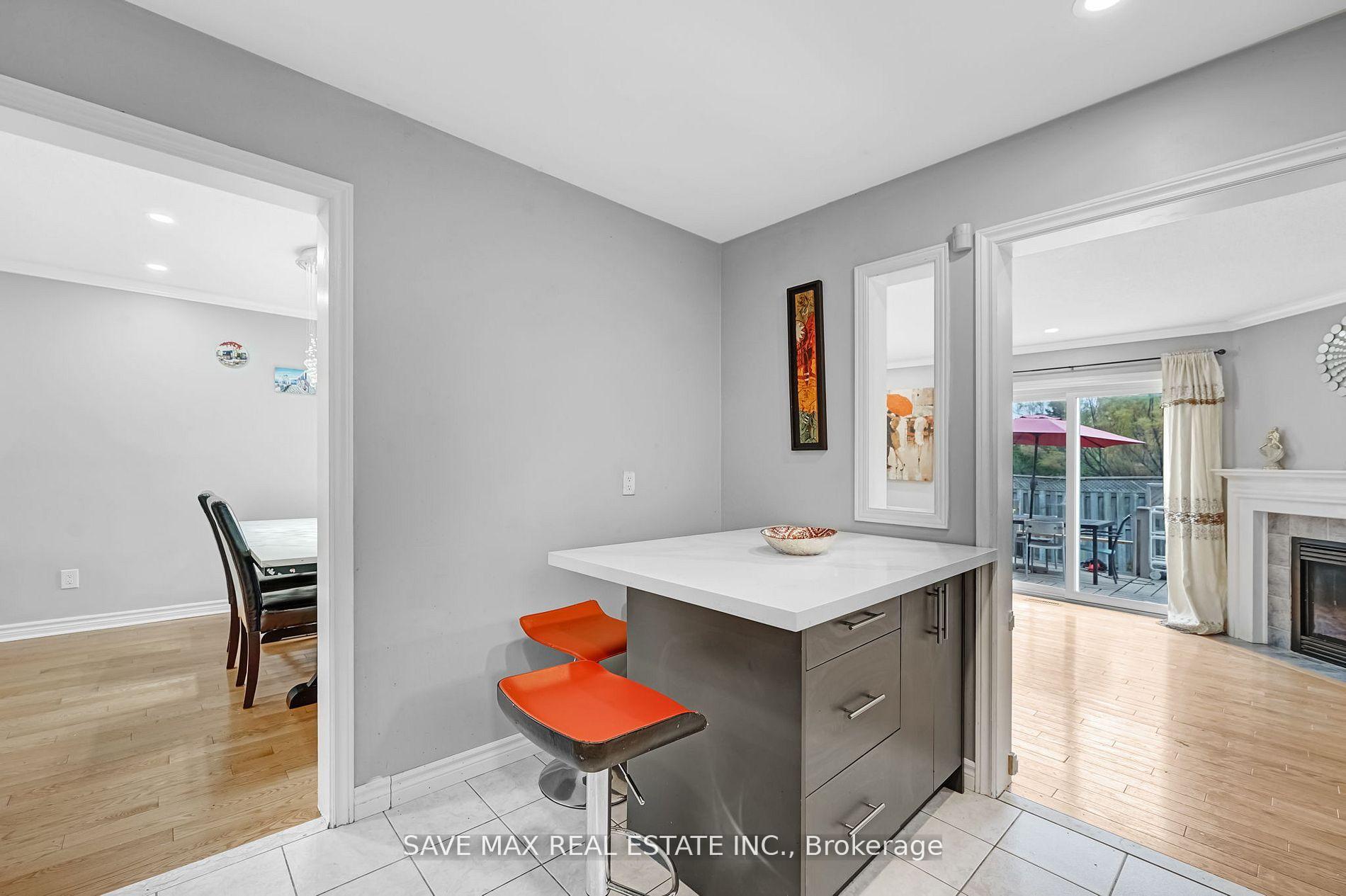 Photo 18 of 53 Smith Drive, Halton Hills, Georgetown — HOMEH