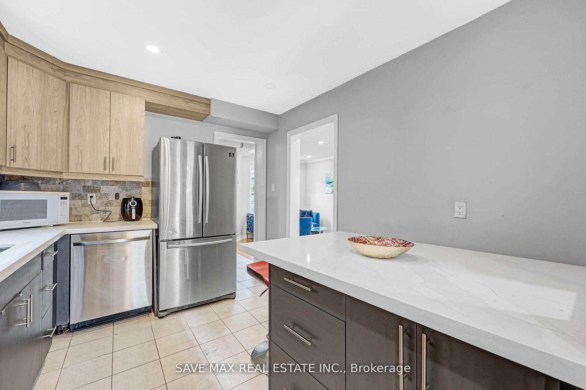 Photo 19 of 53 Smith Drive, Halton Hills, Georgetown — HOMEH