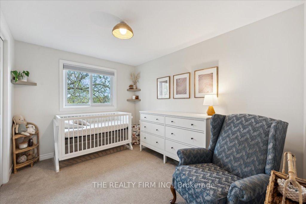 Photo 18 of 17 Cassino Avenue, Guelph, St. George's — HOMEH