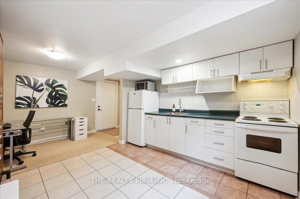 Photo 26 of 17 Cassino Avenue, Guelph, St. George's — HOMEH