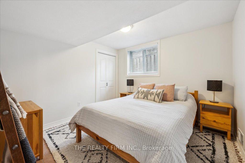 Photo 30 of 17 Cassino Avenue, Guelph, St. George's — HOMEH