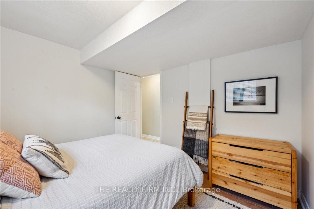 Photo 31 of 17 Cassino Avenue, Guelph, St. George's — HOMEH