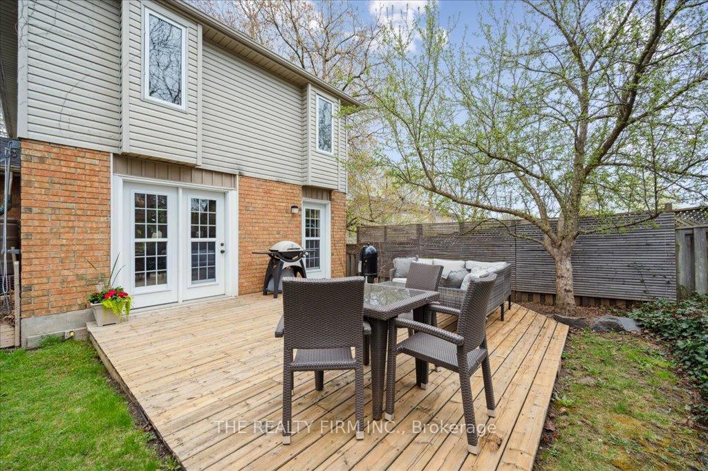 Photo 34 of 17 Cassino Avenue, Guelph, St. George's — HOMEH