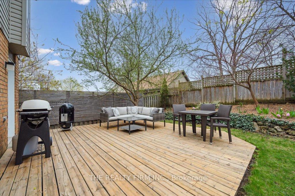 Photo 35 of 17 Cassino Avenue, Guelph, St. George's — HOMEH