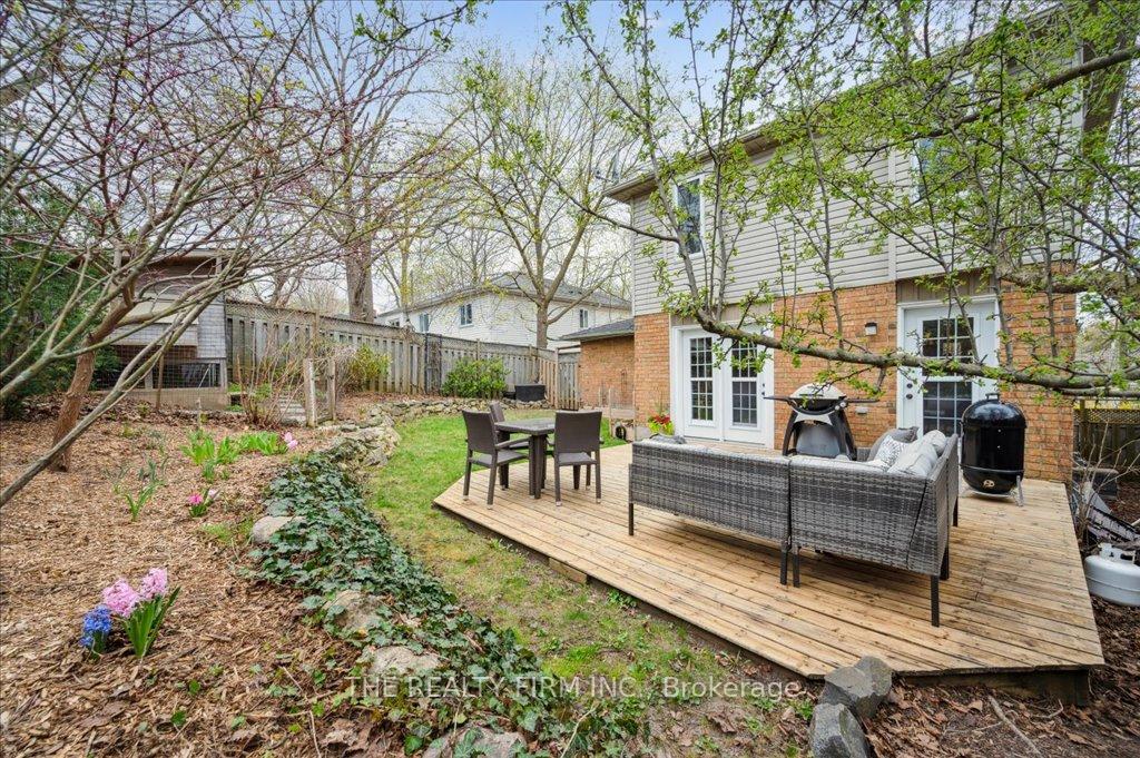 Photo 37 of 17 Cassino Avenue, Guelph, St. George's — HOMEH