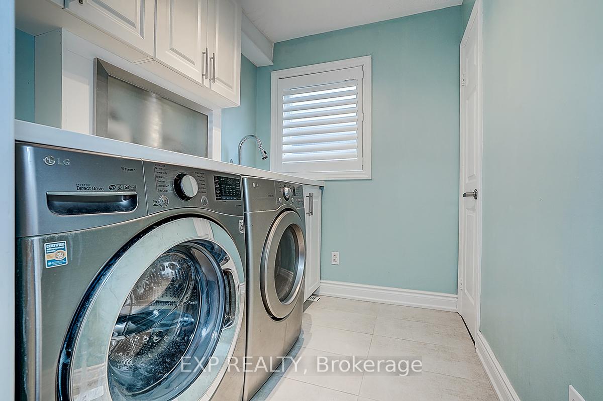 Photo 20 of 35 Luxton Avenue, Aurora, Bayview Wellington — HOMEH