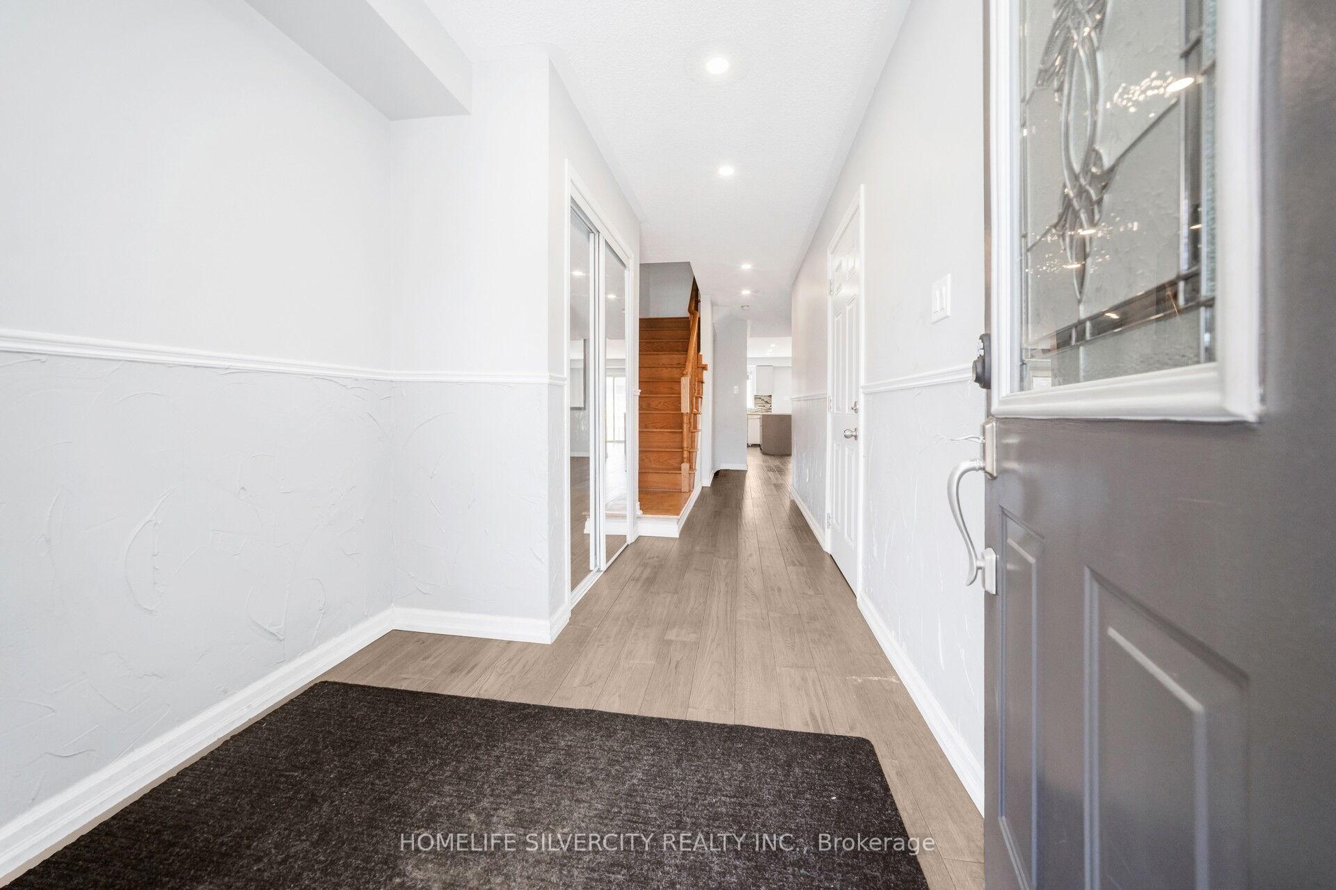 Photo 4 of 22 Frank Johnston Road, Caledon, Bolton West — HOMEH