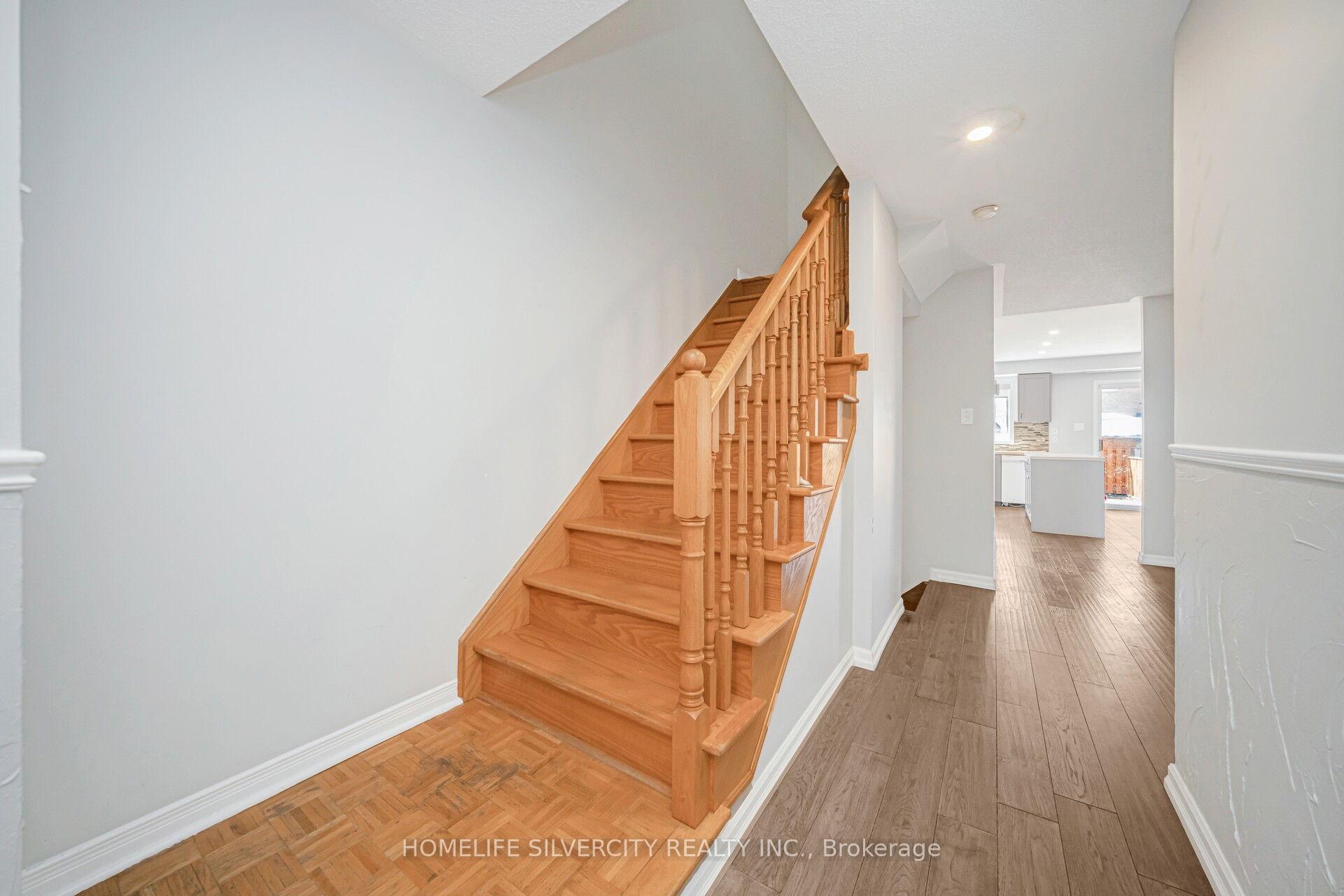 Photo 17 of 22 Frank Johnston Road, Caledon, Bolton West — HOMEH