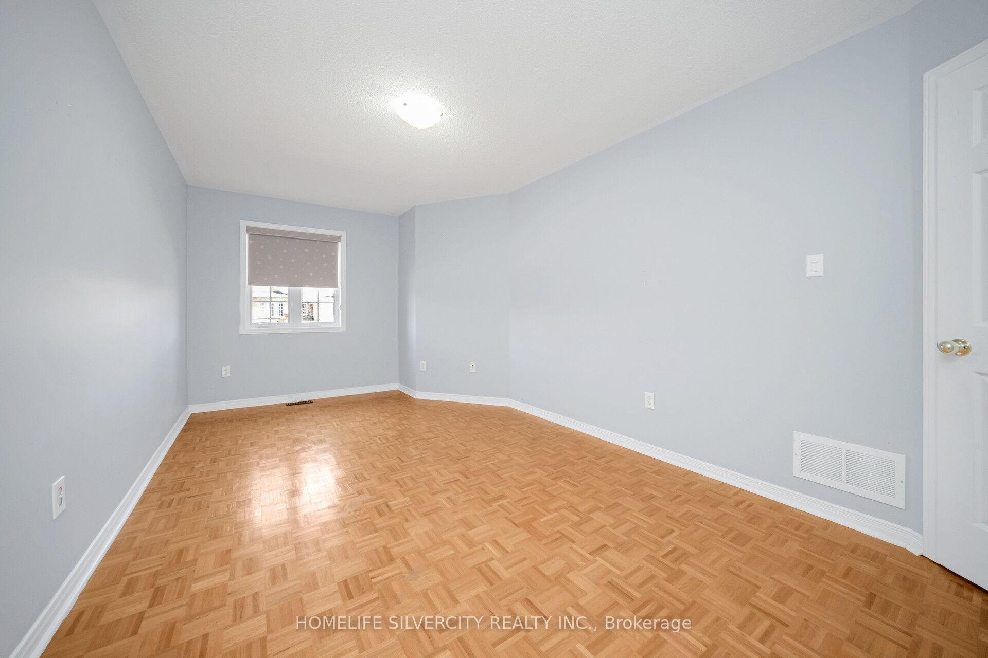 Photo 25 of 22 Frank Johnston Road, Caledon, Bolton West — HOMEH