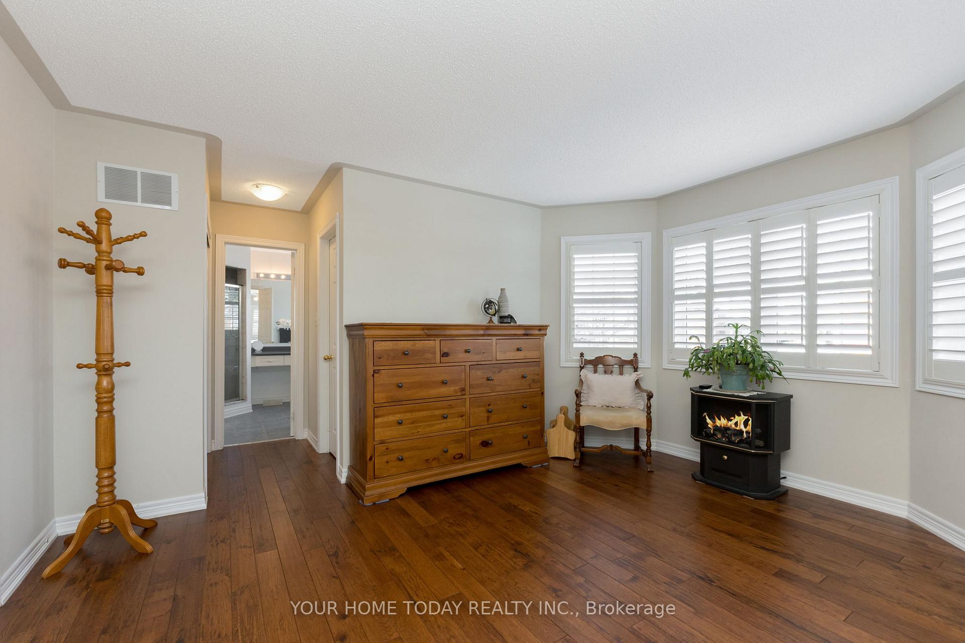 Photo 22 of 1 North Ridge Crescent, Halton Hills, Georgetown — HOMEH