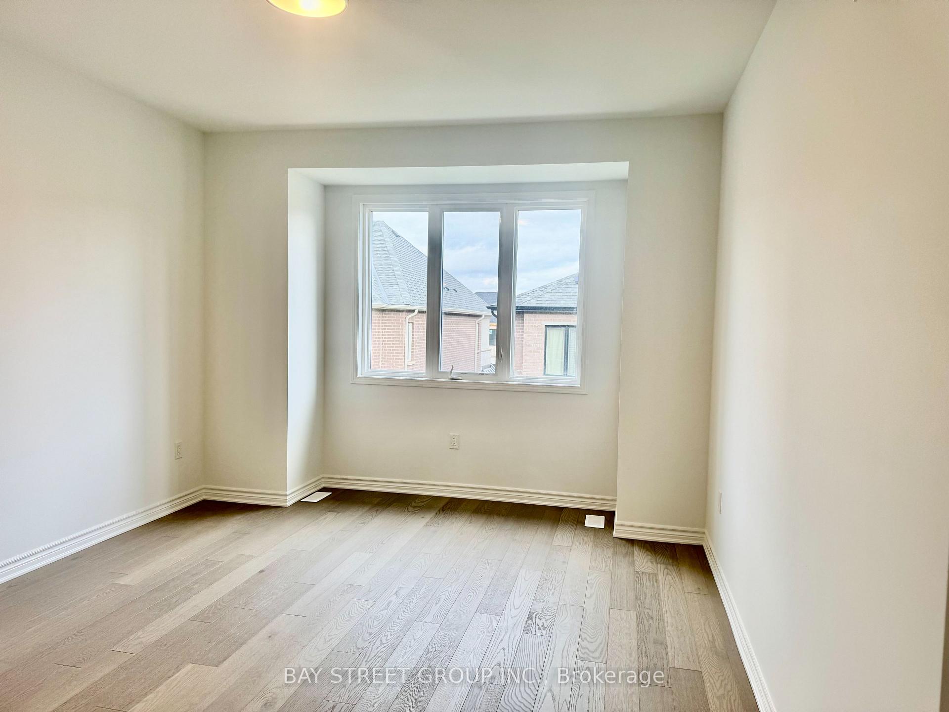 Photo 16 of 3031 Bramall Gardens, Oakville, Joshua Meadows — HOMEH