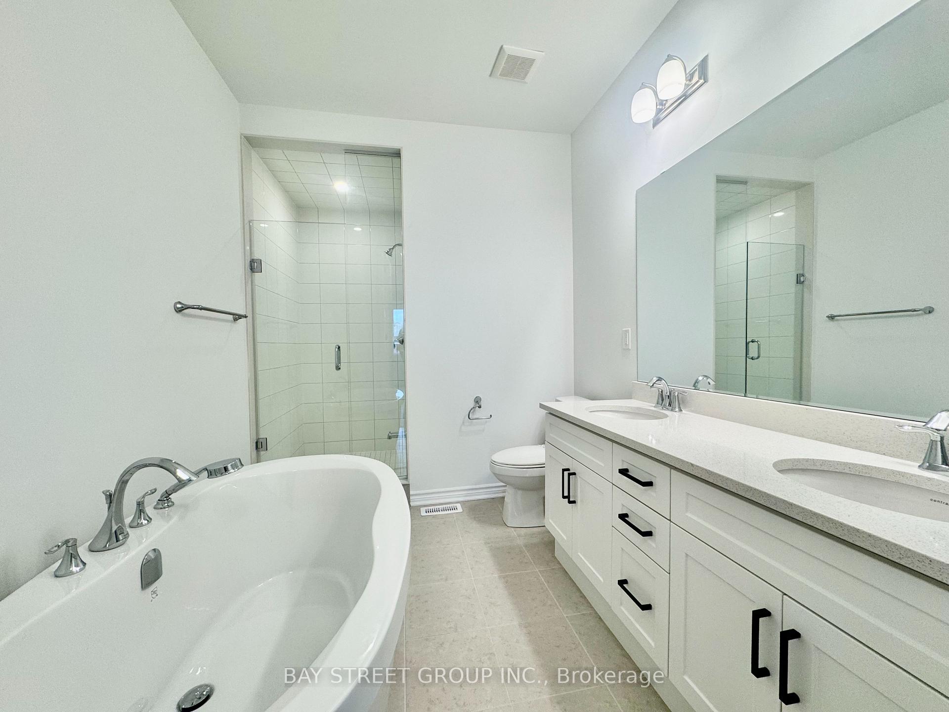 Photo 17 of 3031 Bramall Gardens, Oakville, Joshua Meadows — HOMEH