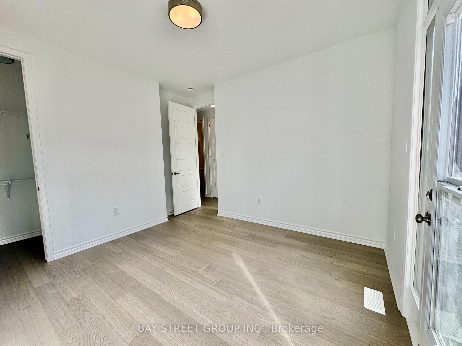 Photo 26 of 3031 Bramall Gardens, Oakville, Joshua Meadows — HOMEH