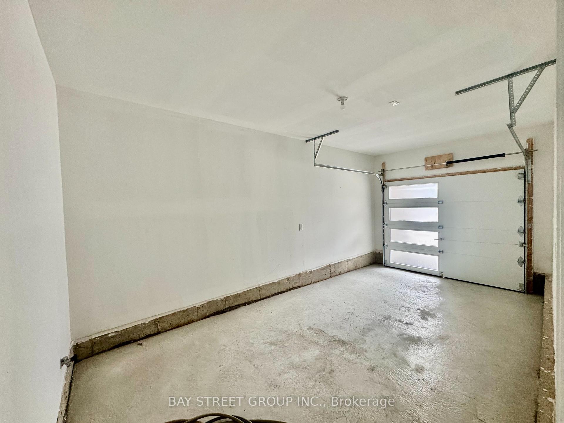 Photo 28 of 3031 Bramall Gardens, Oakville, Joshua Meadows — HOMEH
