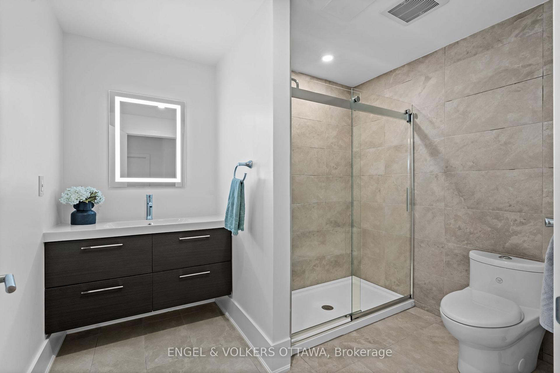 Photo 27 of 909 Mountainview Avenue, Ottawa, Whitehaven — HOMEH