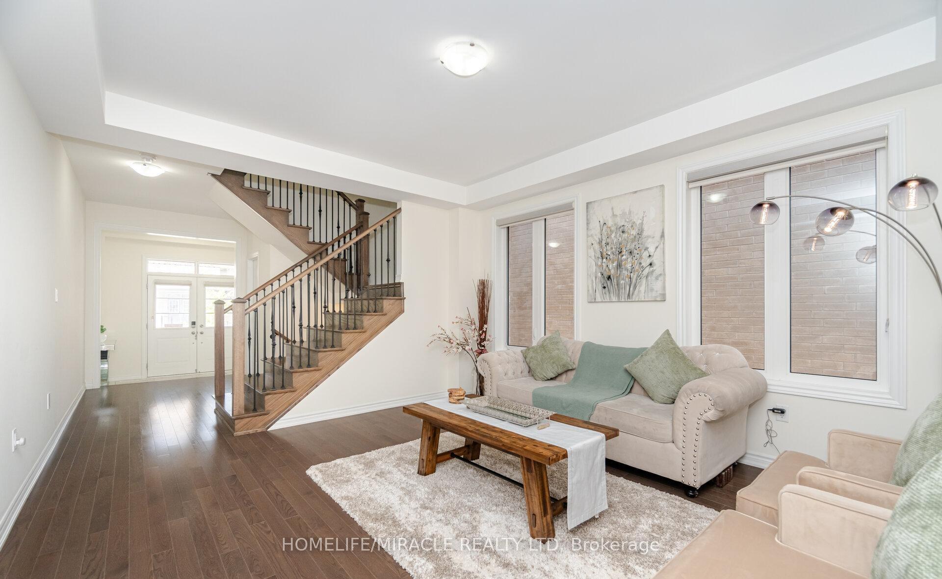 Photo 6 of 7 Aldenham Street, Brampton, Credit Valley — HOMEH