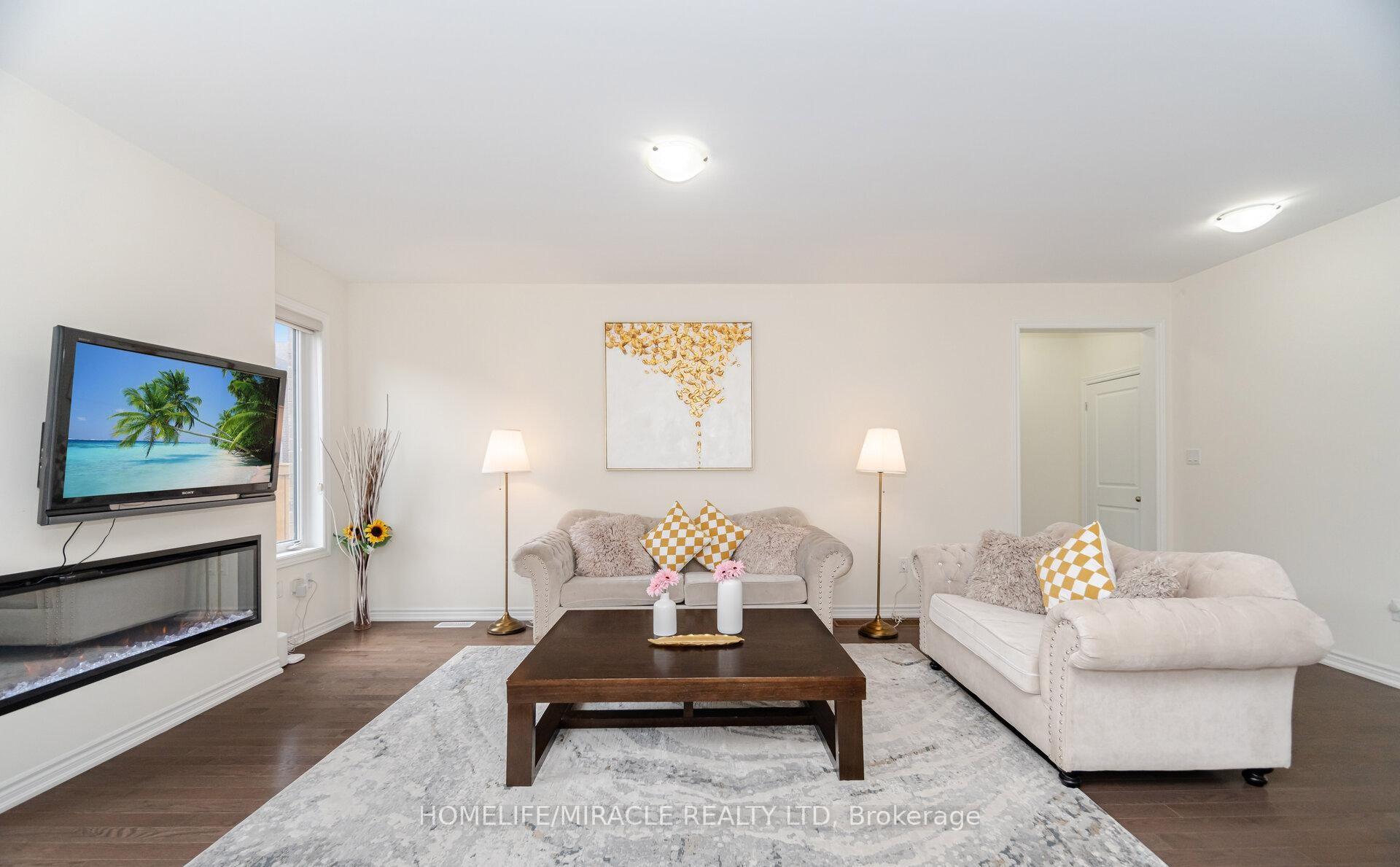 Photo 7 of 7 Aldenham Street, Brampton, Credit Valley — HOMEH