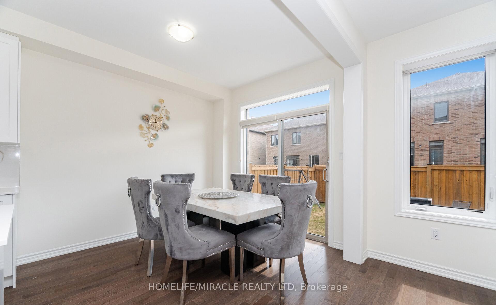 Photo 12 of 7 Aldenham Street, Brampton, Credit Valley — HOMEH
