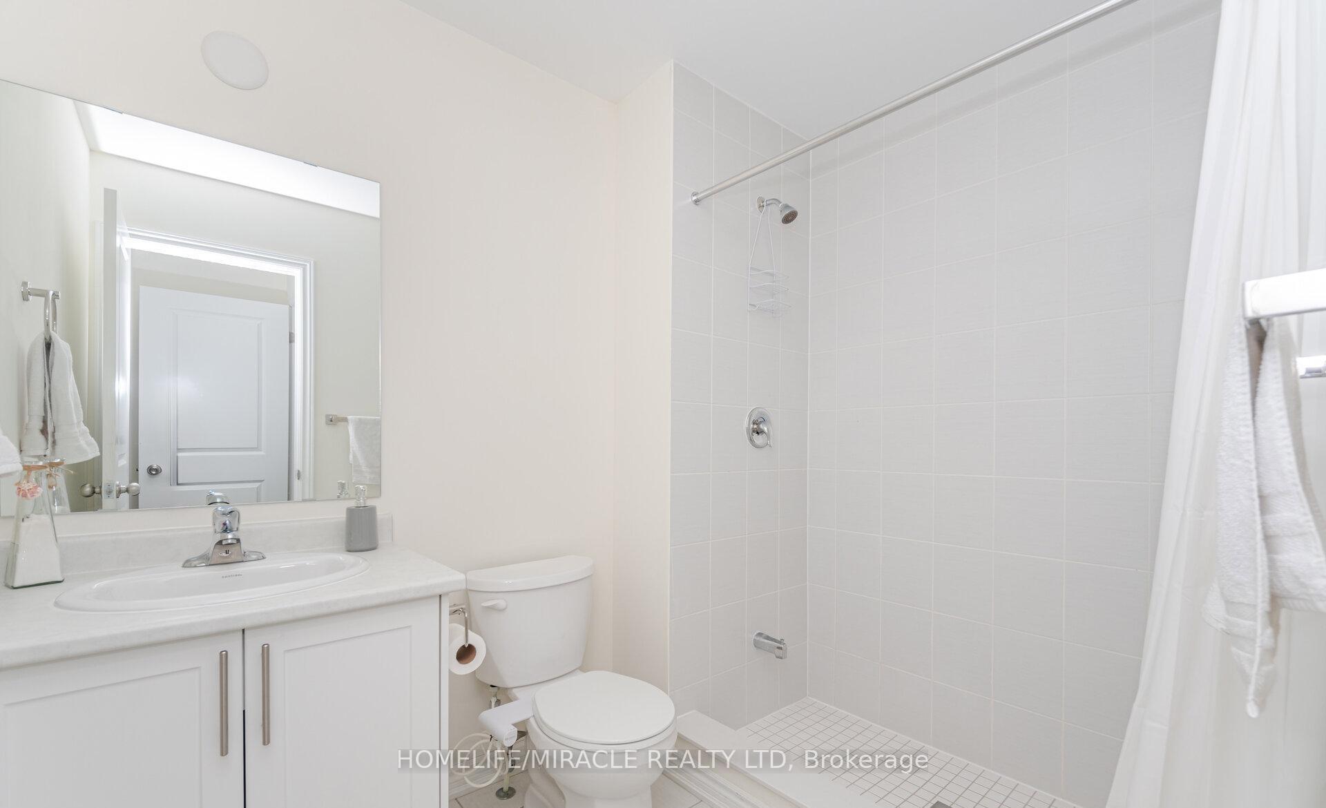 Photo 14 of 7 Aldenham Street, Brampton, Credit Valley — HOMEH